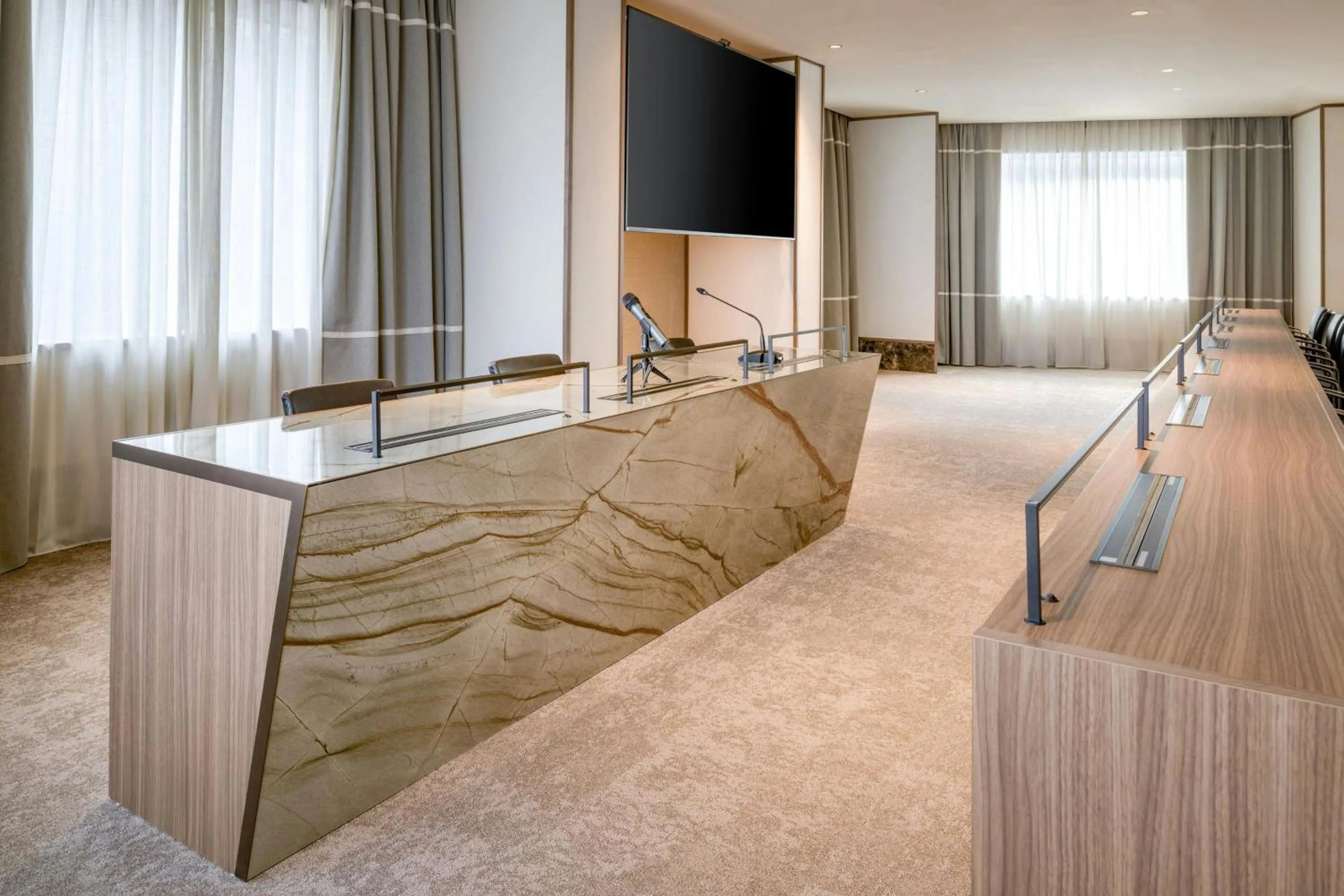 Meeting/conference room in AC Hotel Milano by Marriott