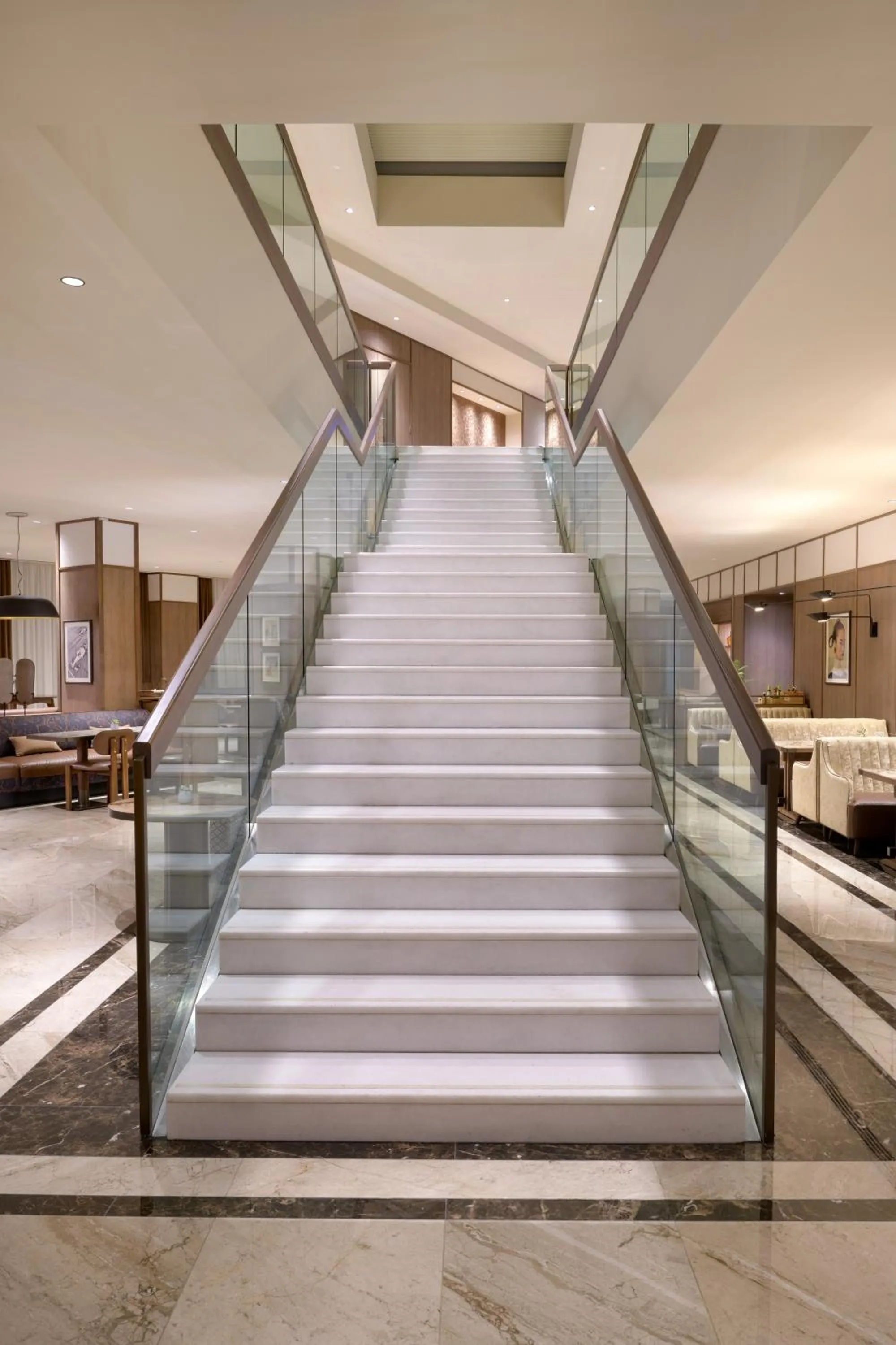 Communal lounge/ TV room in AC Hotel Milano by Marriott