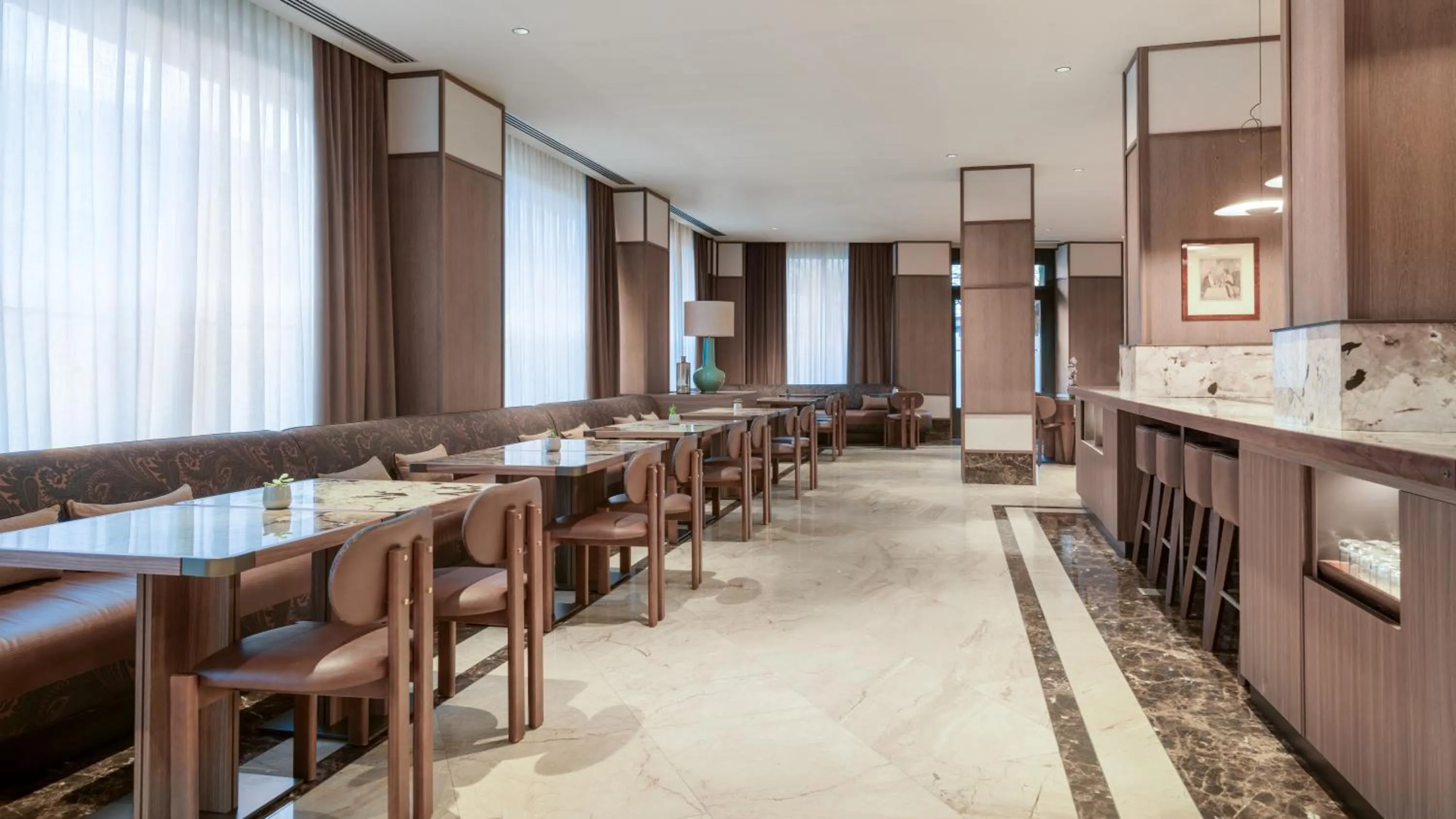Restaurant/places to eat in AC Hotel Milano by Marriott