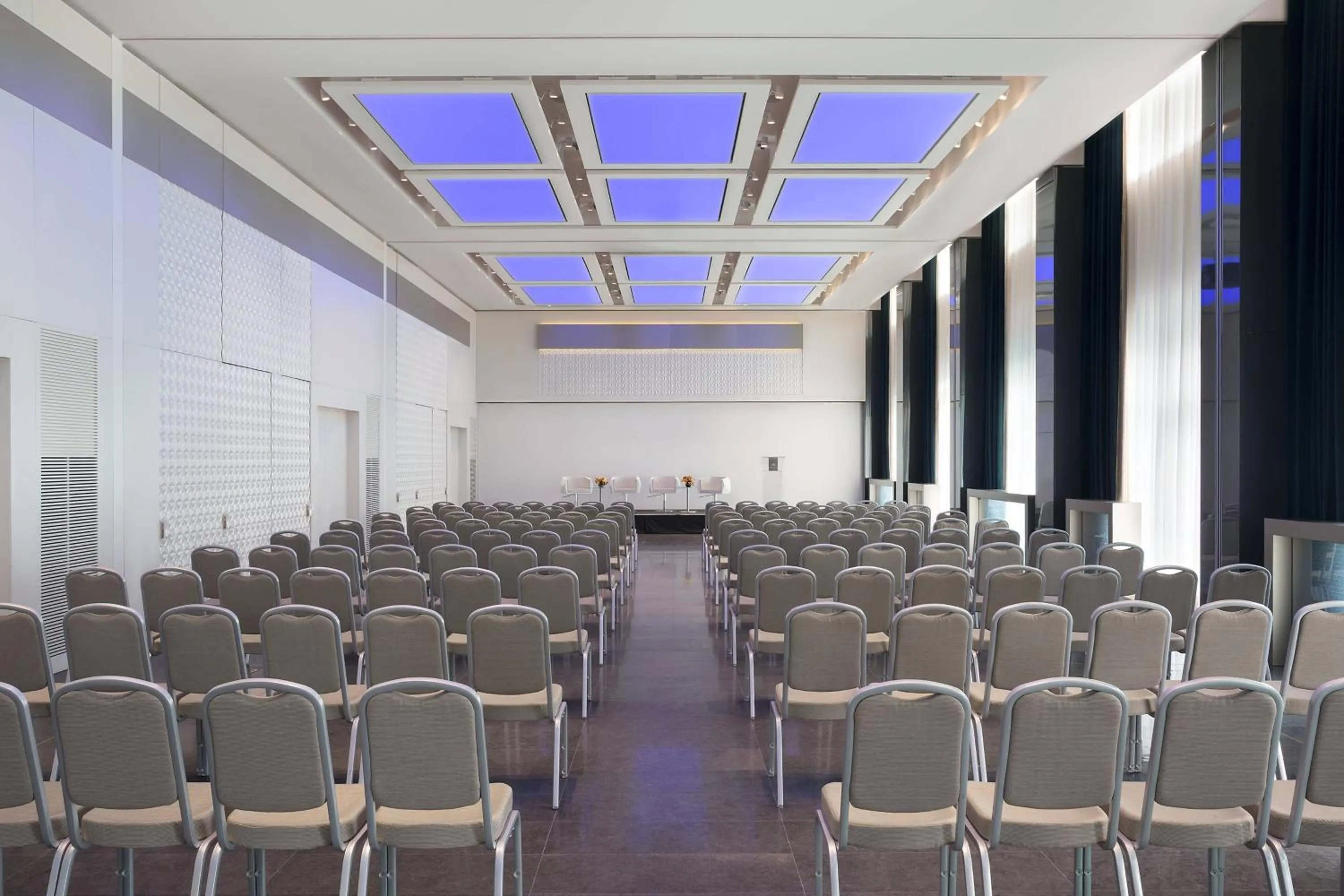 Entertainment in Excelsior Hotel Gallia, a Luxury Collection Hotel, Milan