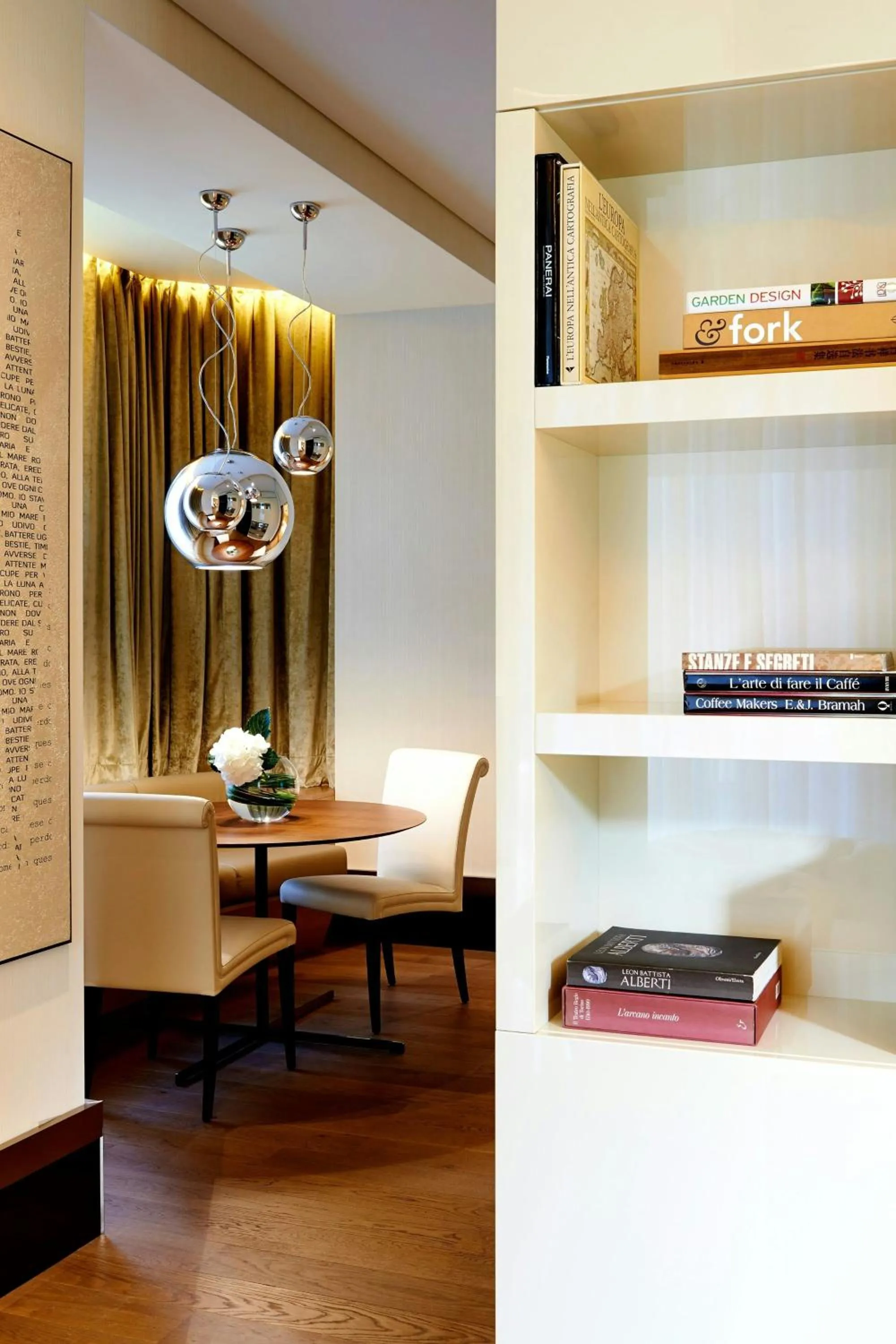 Photo of the whole room in Excelsior Hotel Gallia, a Luxury Collection Hotel, Milan