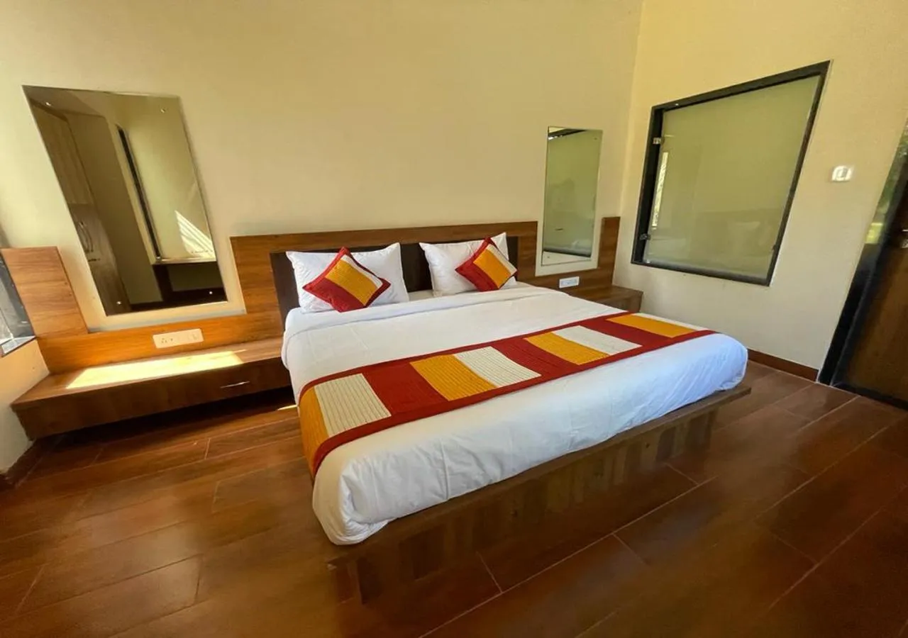 Bed in Las Cabanas Resort