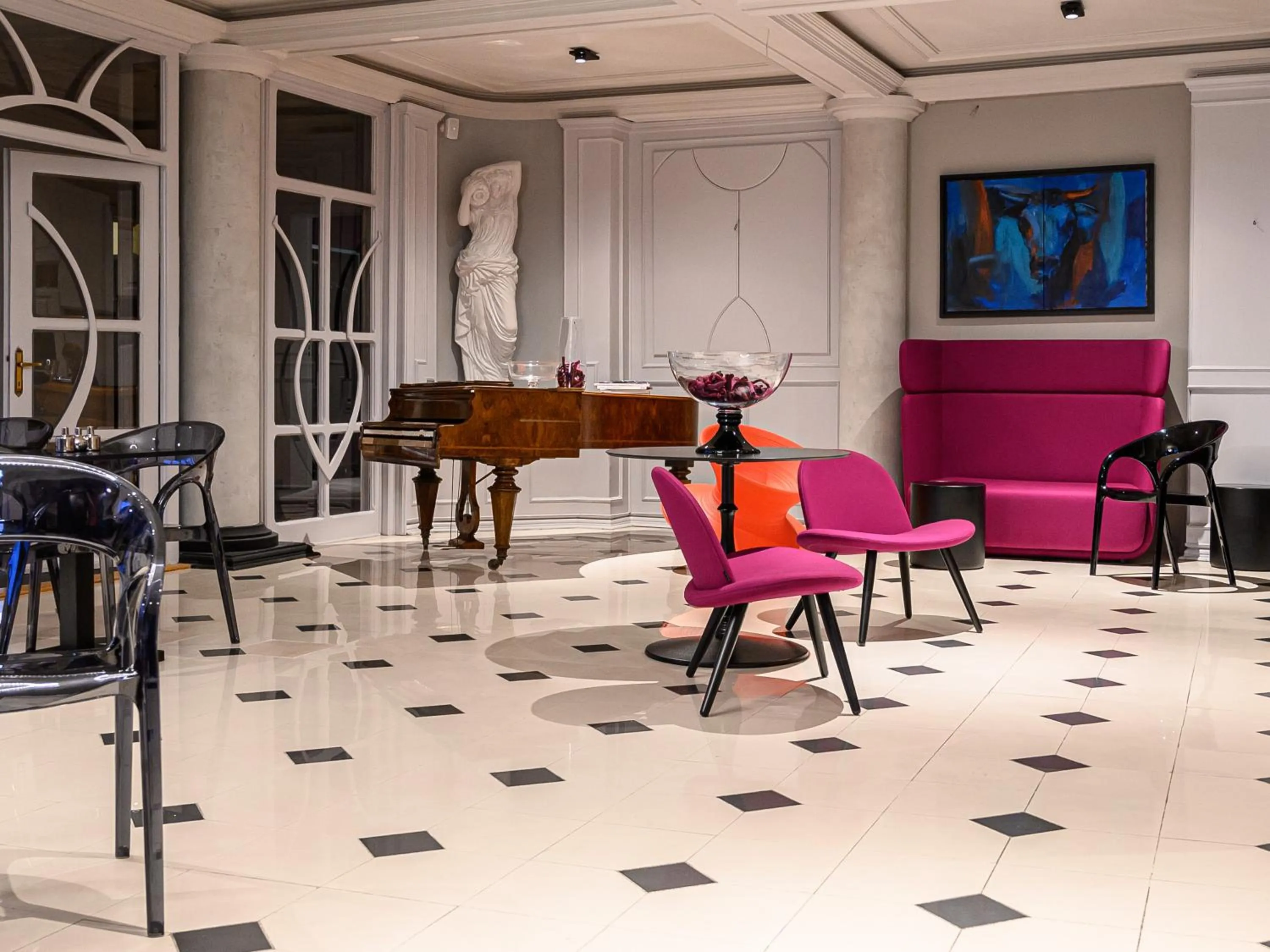 Lounge or bar in ArtLoft Garni Hotel