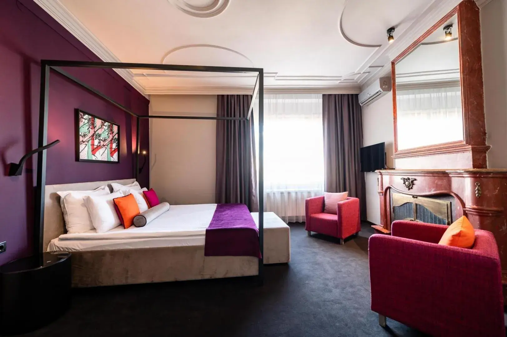 Deluxe King Room - single occupancy in ArtLoft Garni Hotel Deluxe King Room - single occupancy in ArtLoft Garni Hotel