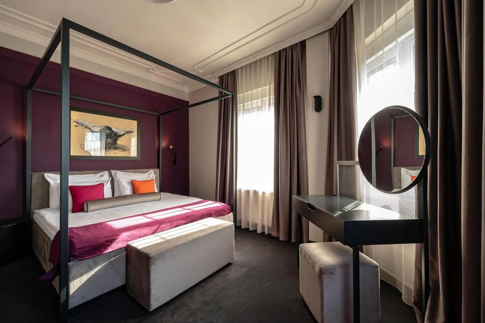 Bed in ArtLoft Garni Hotel