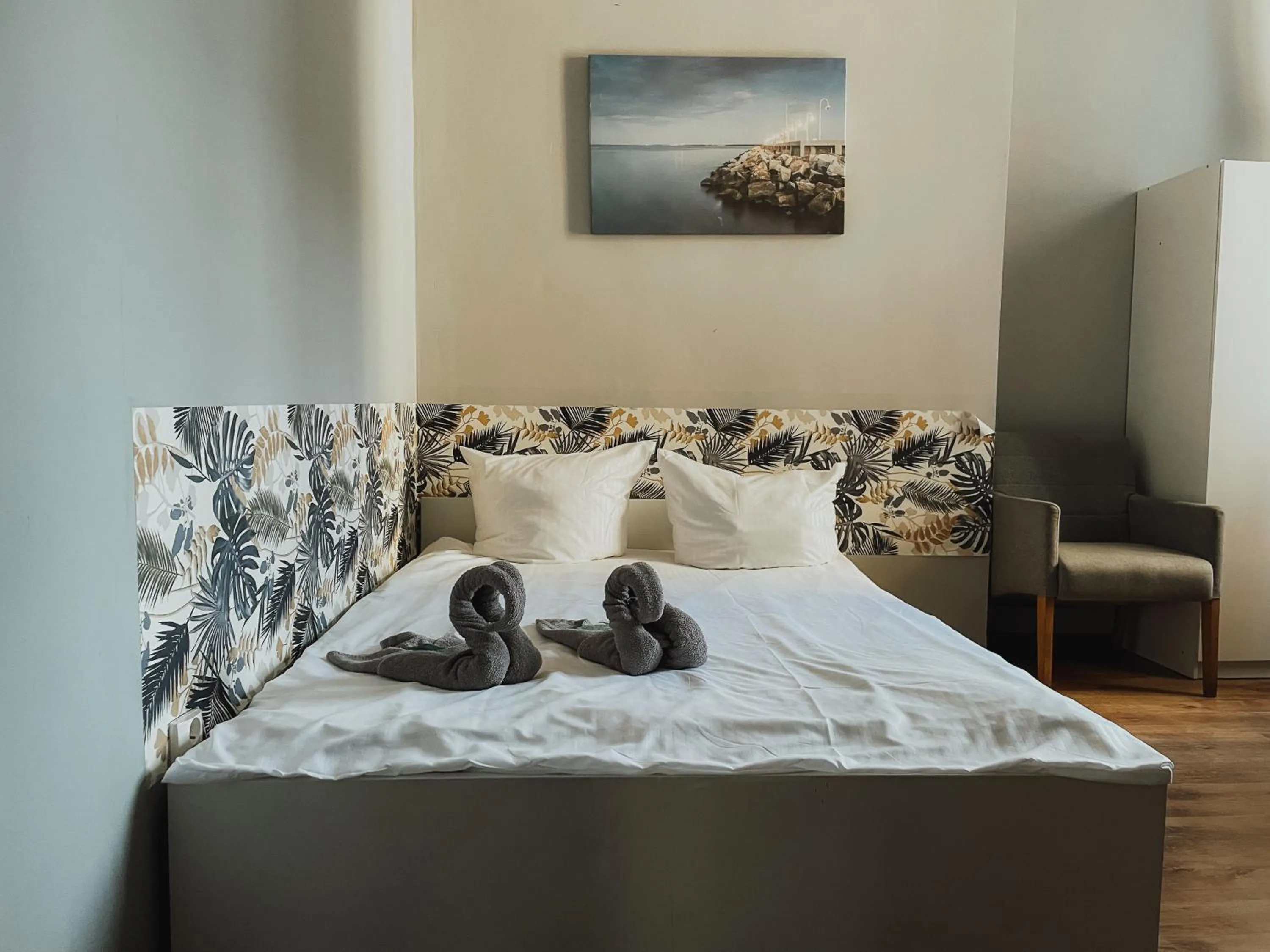 Bed in Central Sopot