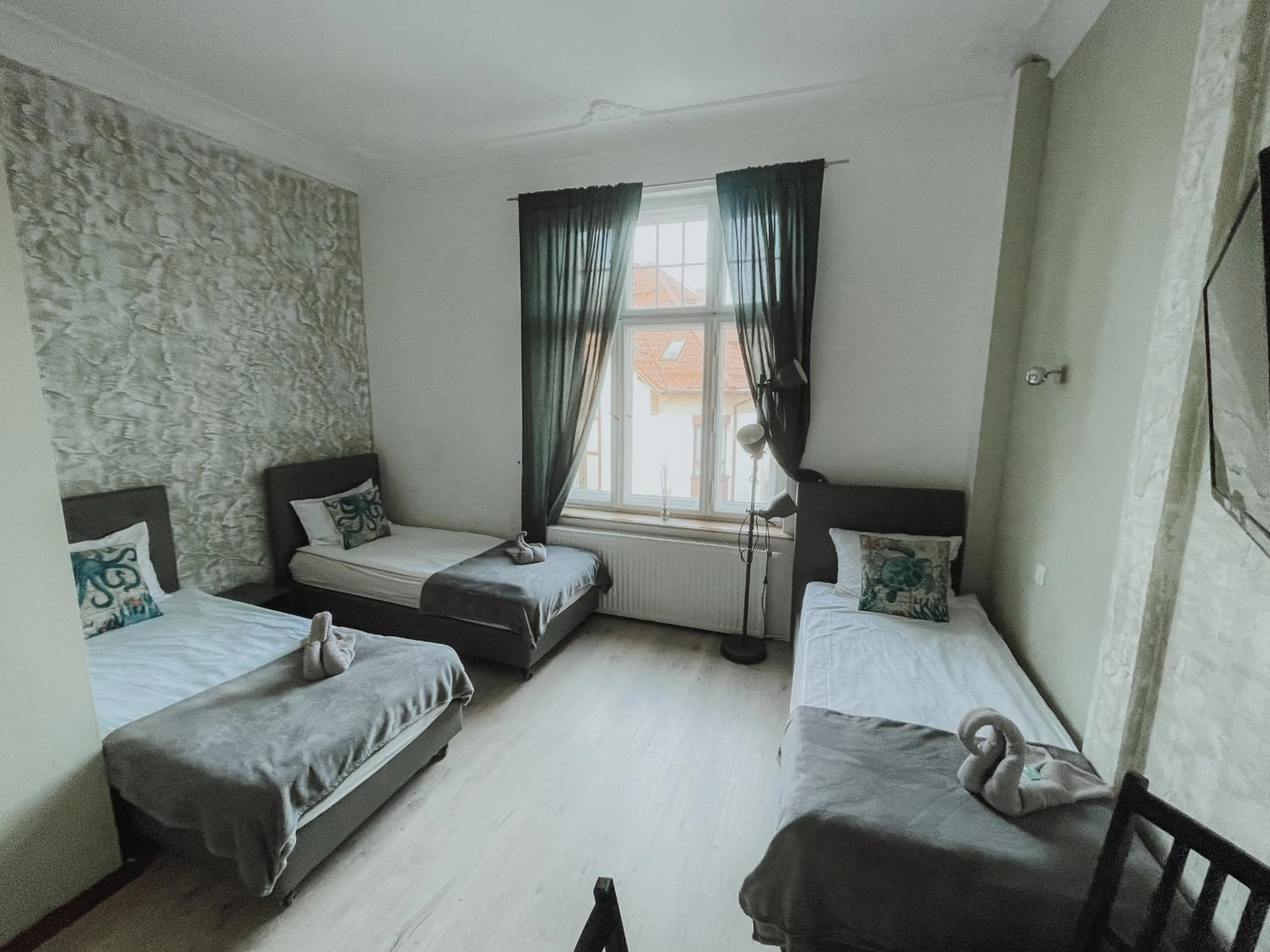 Bed in Central Sopot