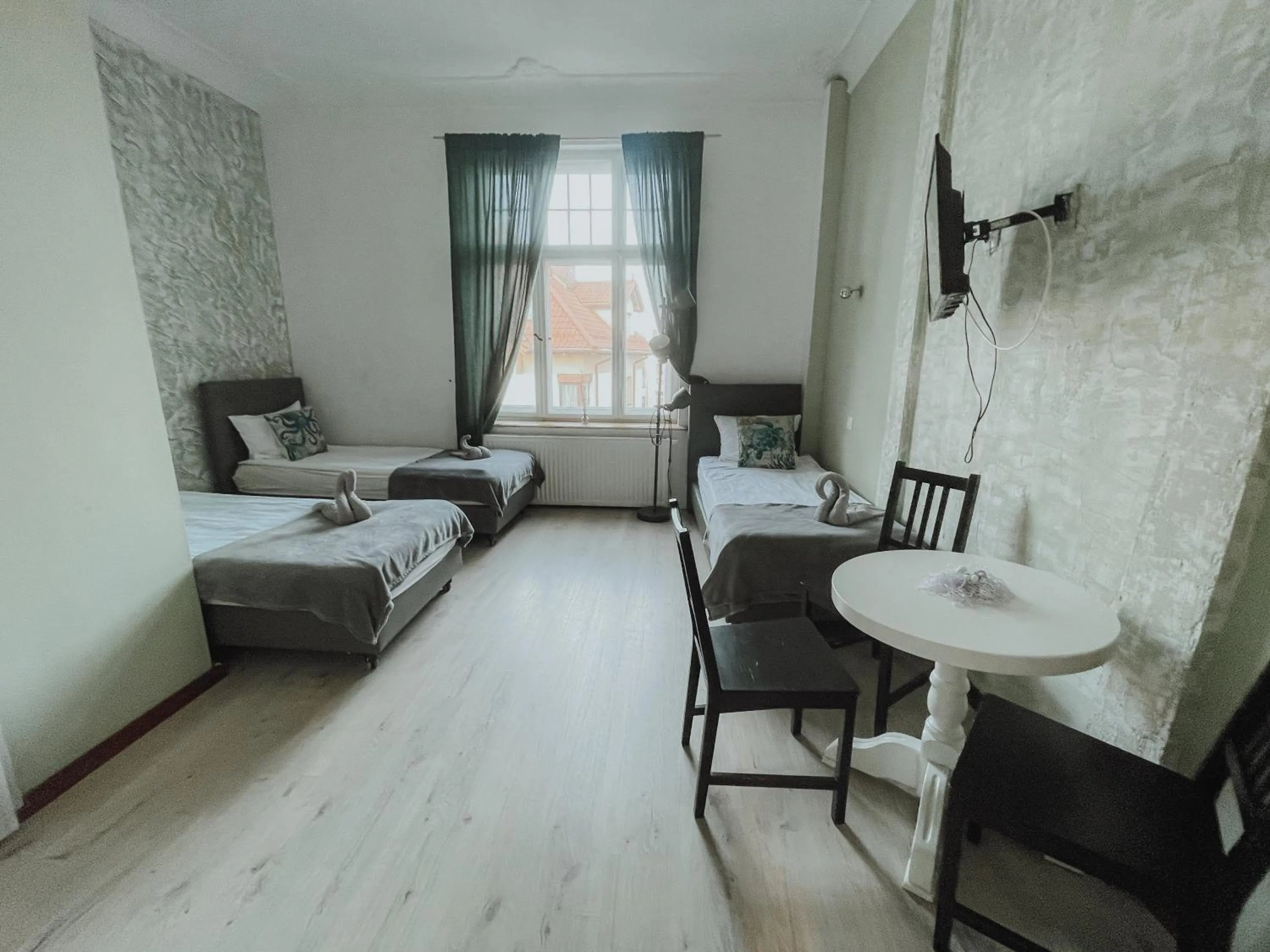 Bed in Central Sopot