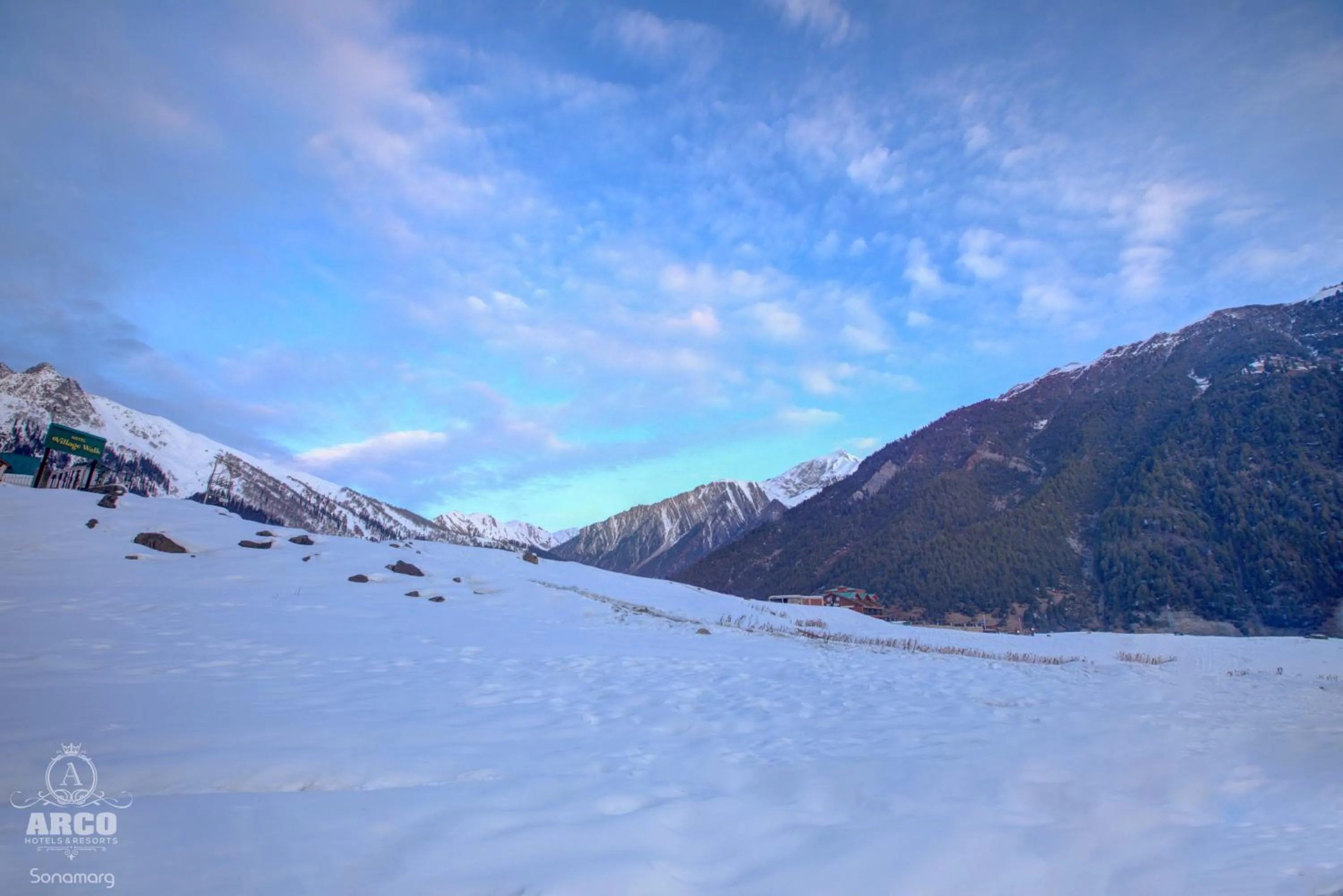 Facade/entrance in Arco Hotels & Resorts sonamarg