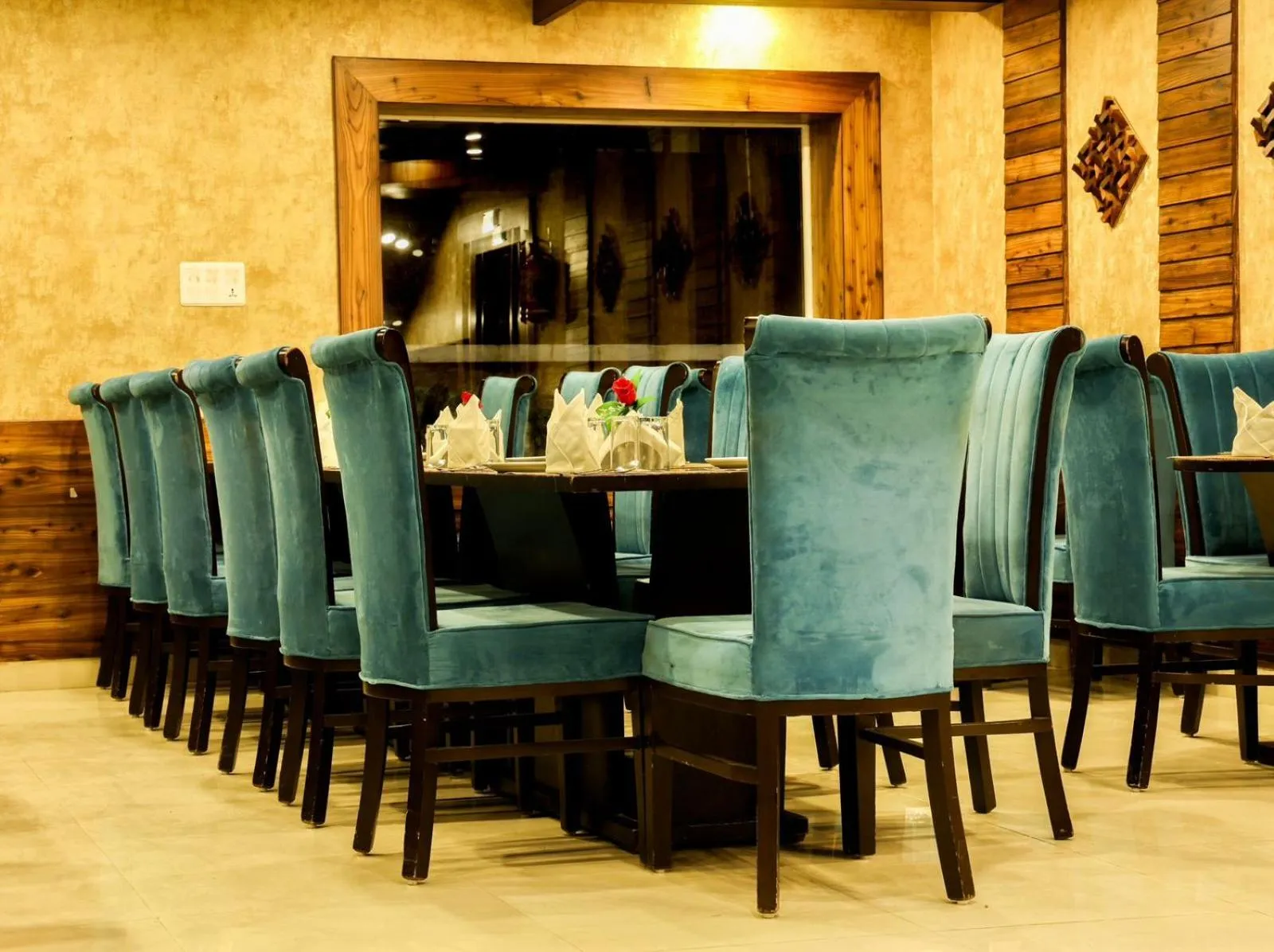 Restaurant/places to eat in Arco Hotels & Resorts sonamarg