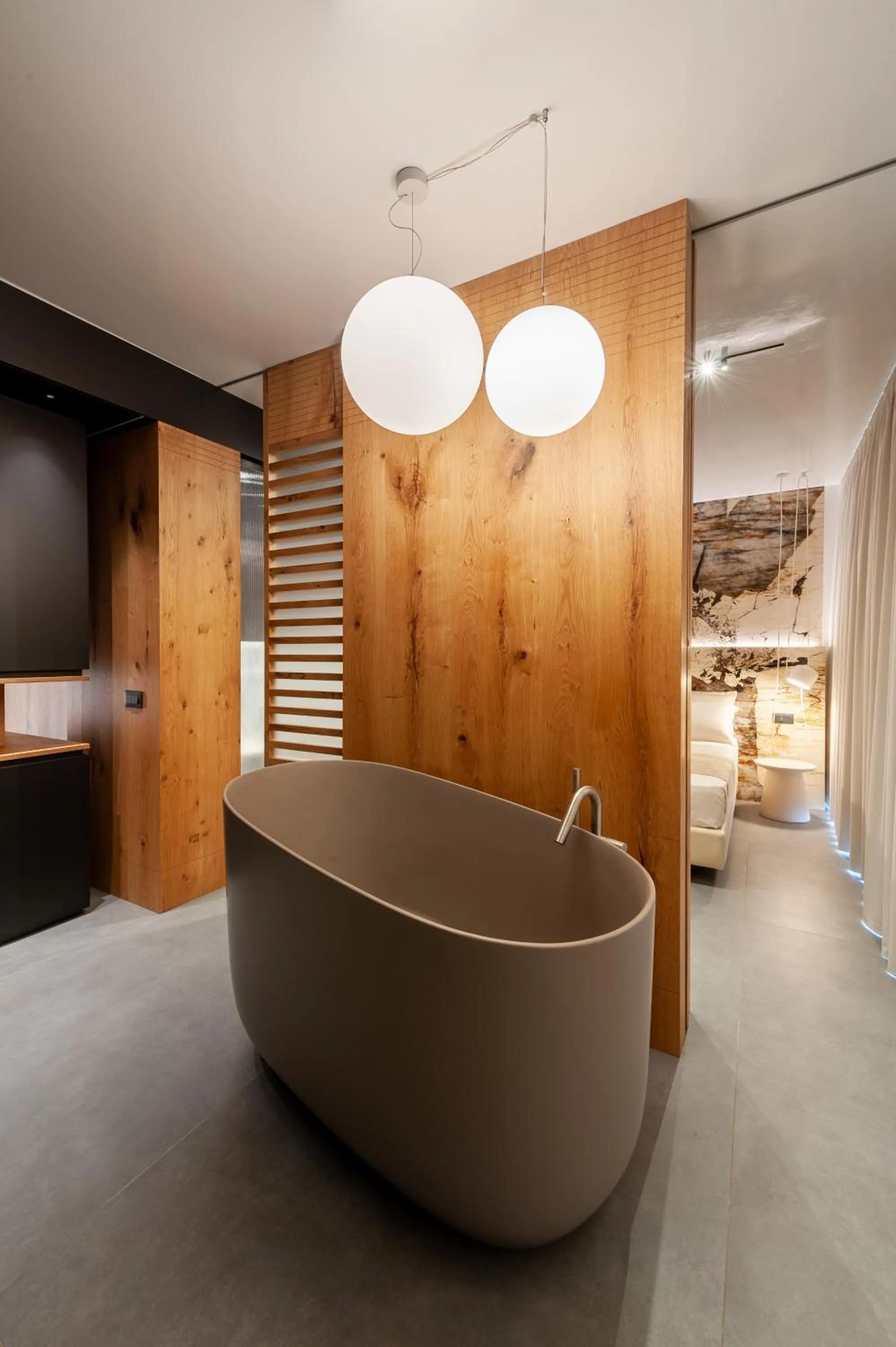 Bathroom in Donnarumma Hotel