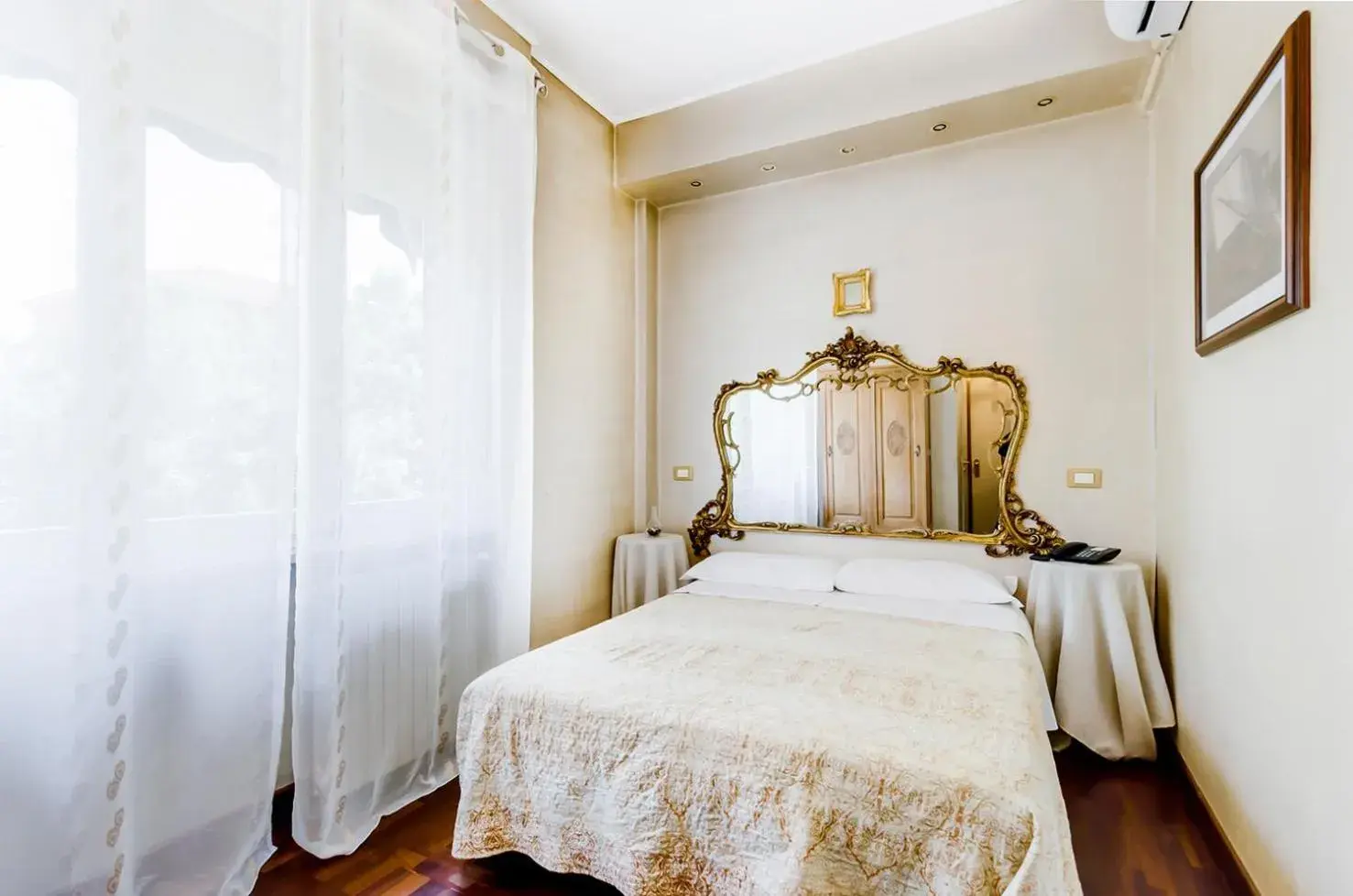 Single Room in Hotel Original Single Room in Hotel Original