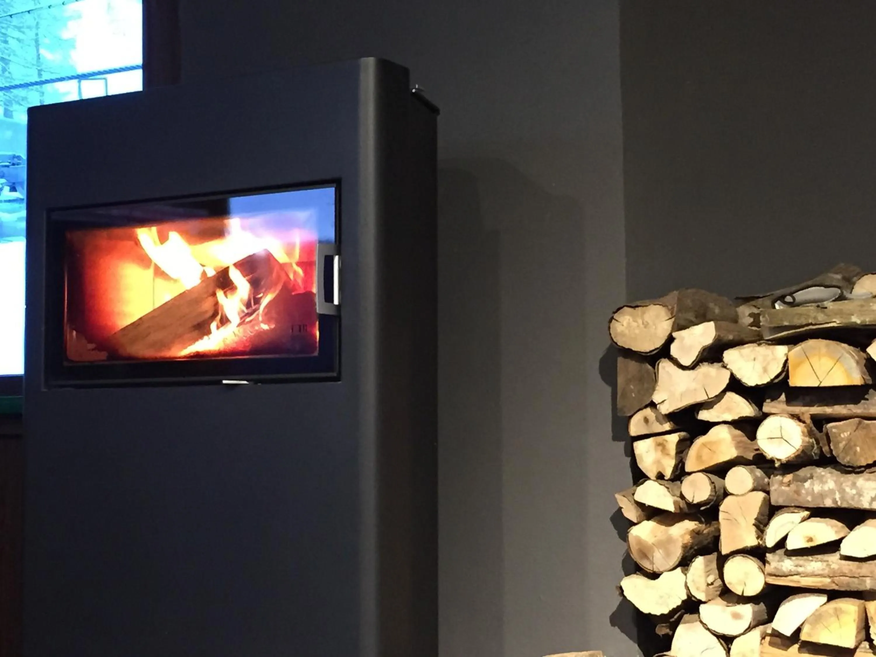 Restaurant/places to eat in BASE CAMP alpine apartments