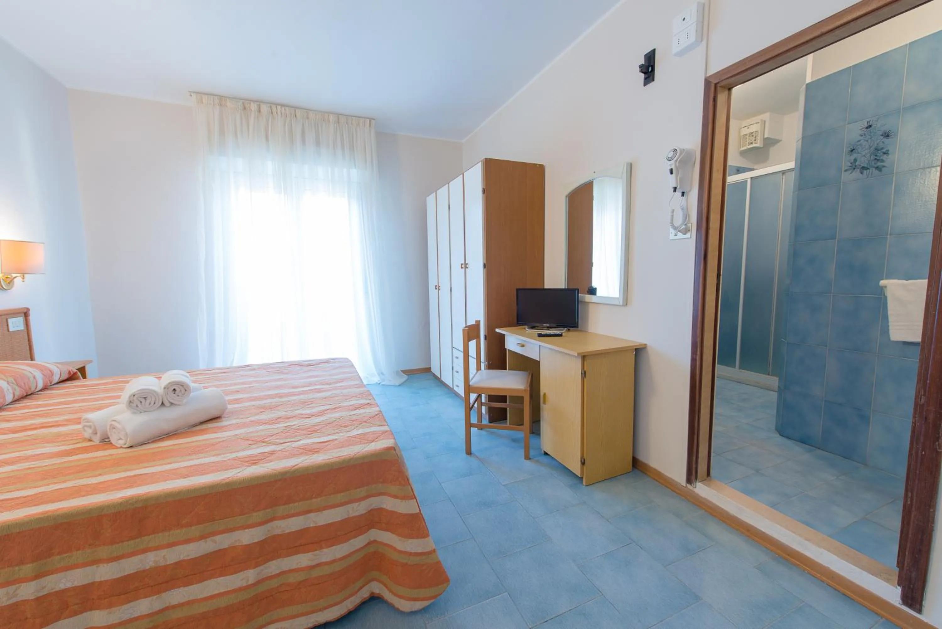 Bedroom, Bed in Hotel Falco