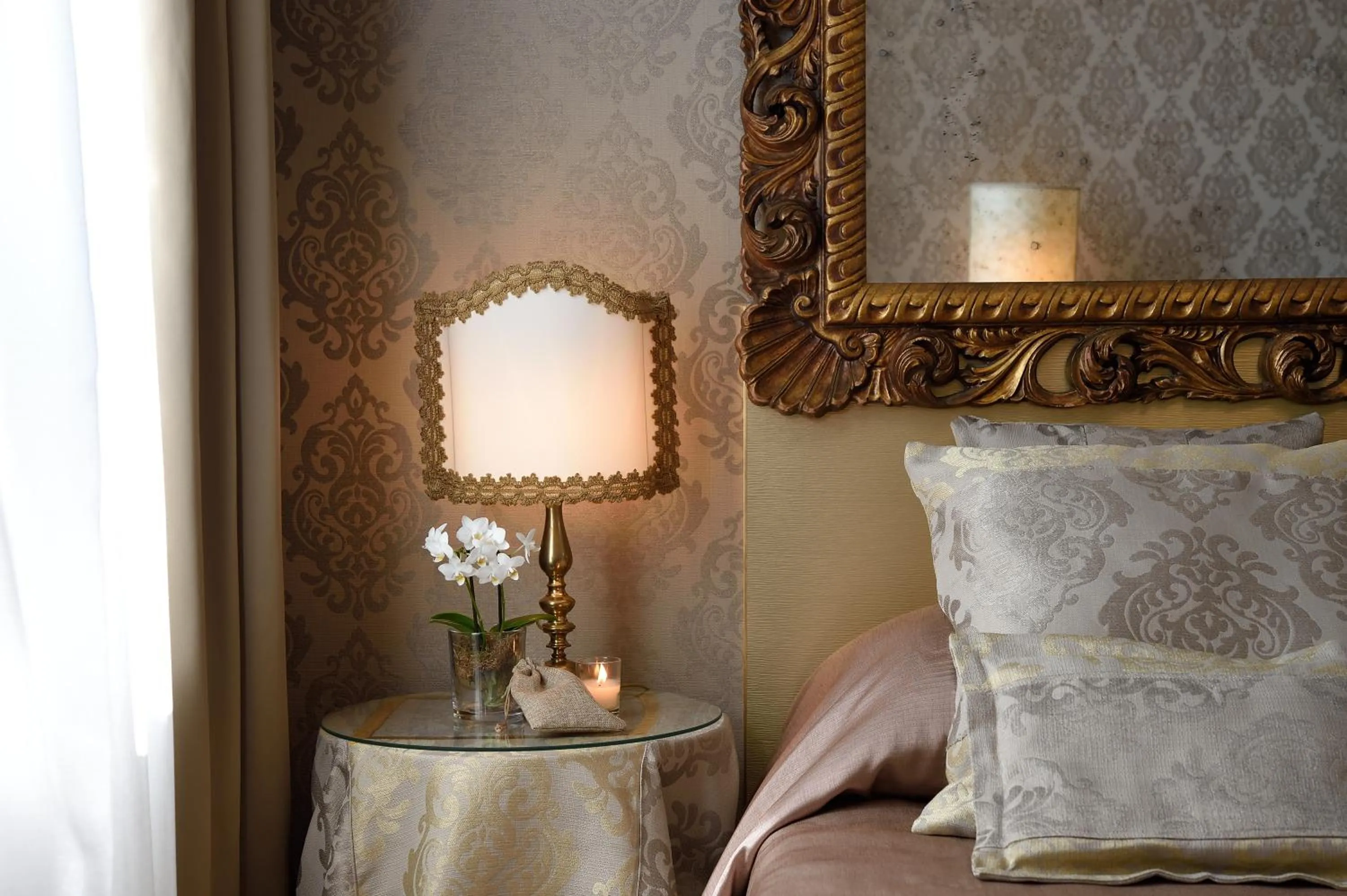 Decorative detail in Hotel Metropole Venezia