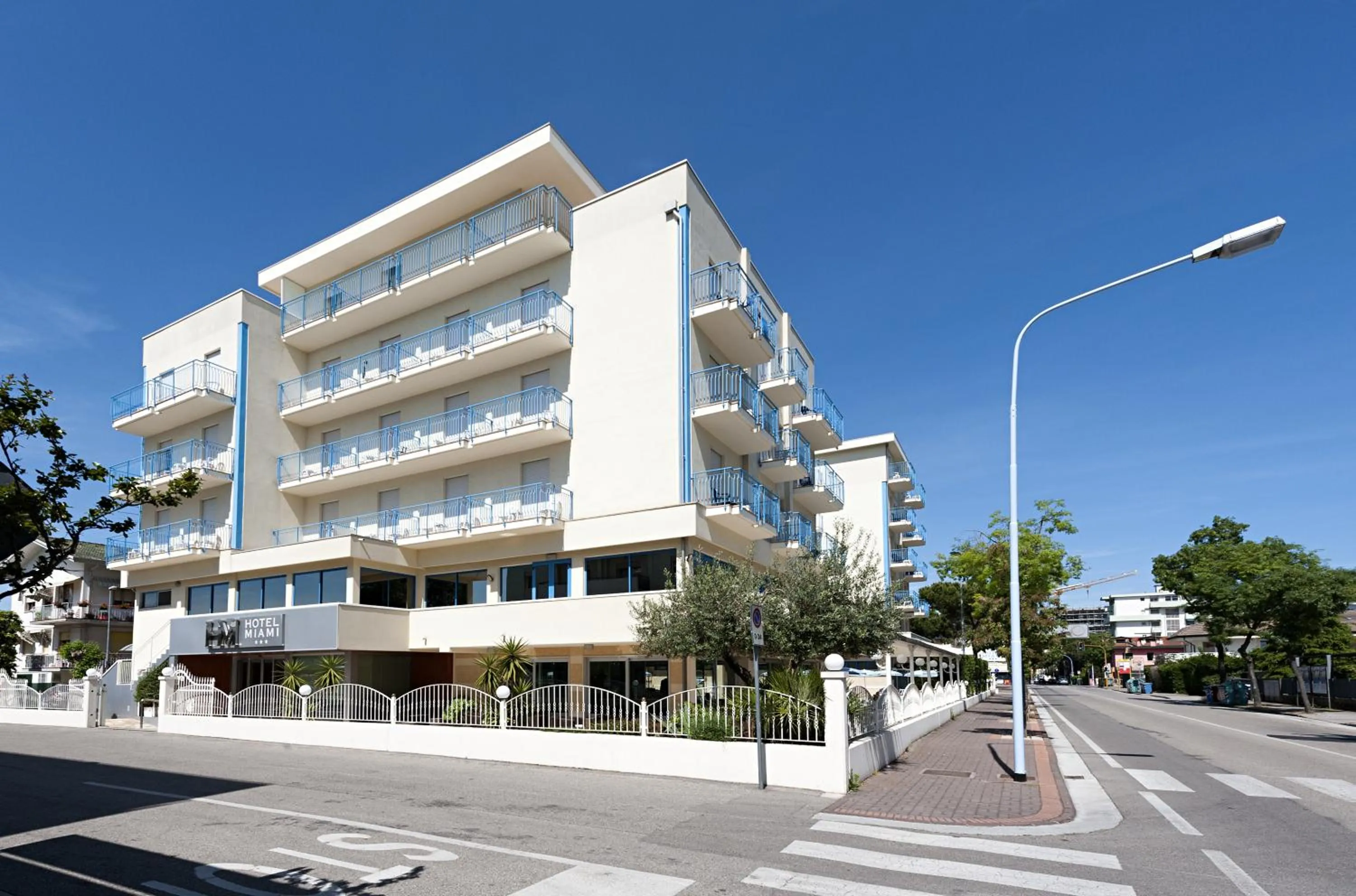 Facade/entrance in Hotel Miami