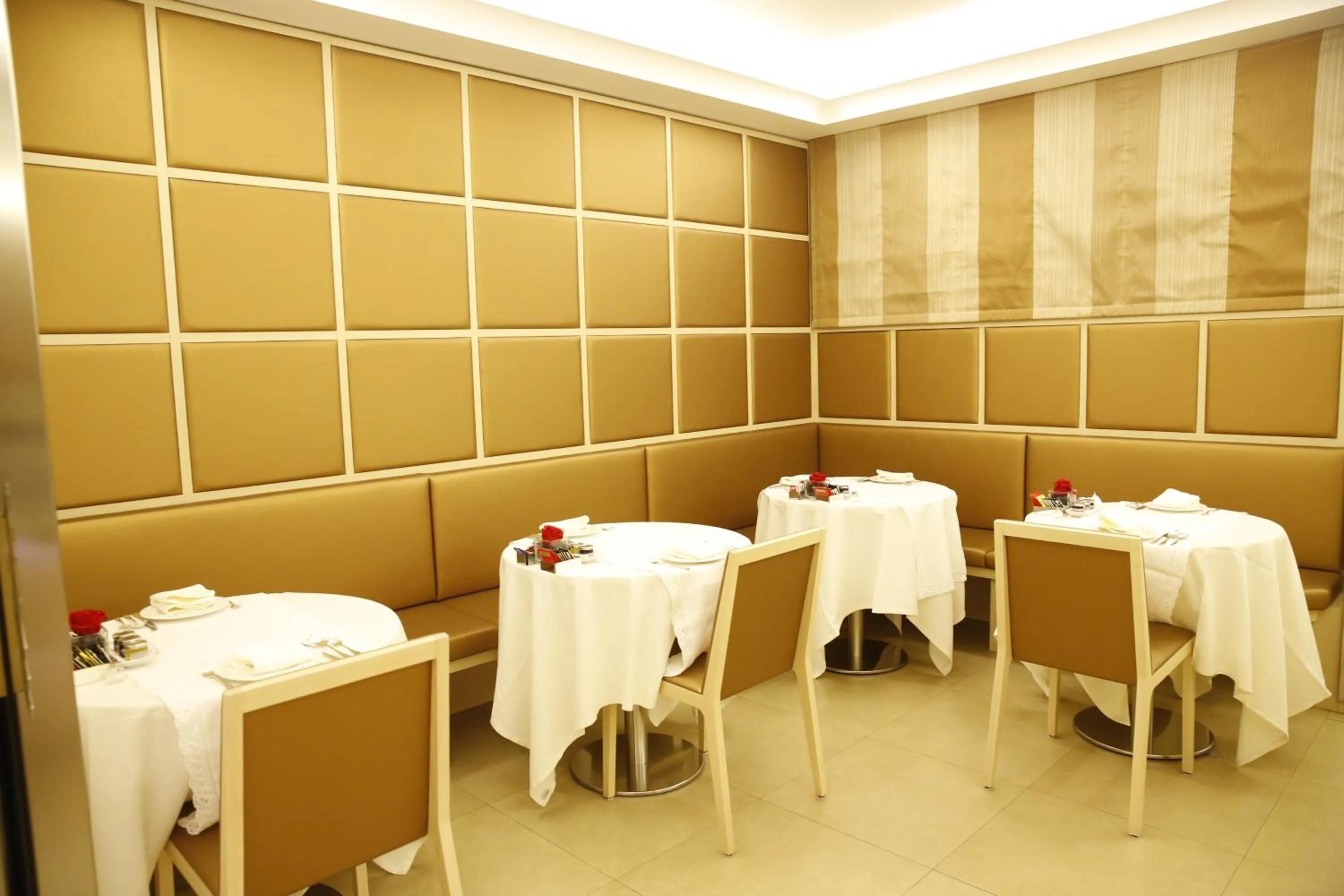 Food and drinks in Augustana House and Suites