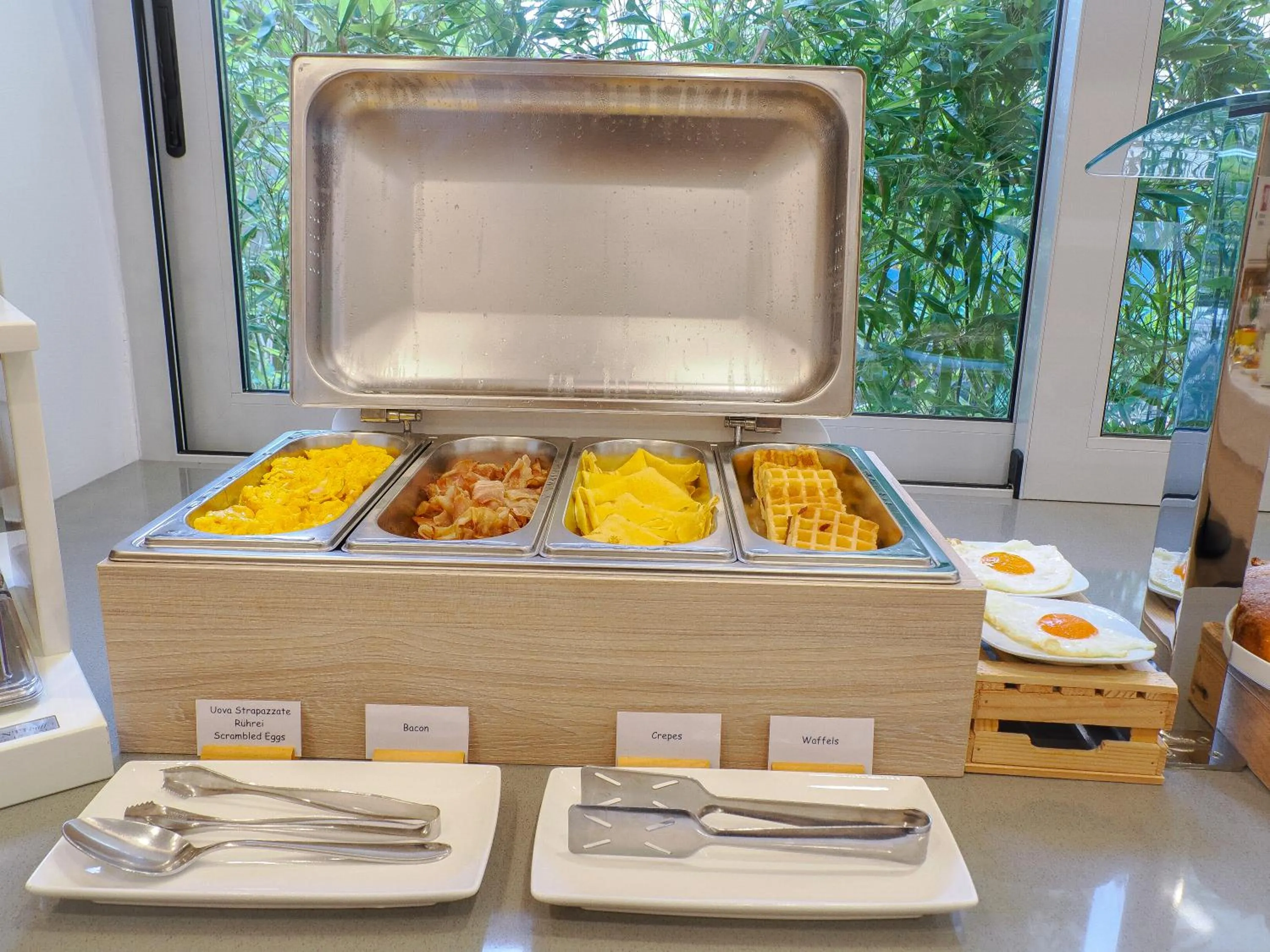 Food in Hotel Angelo