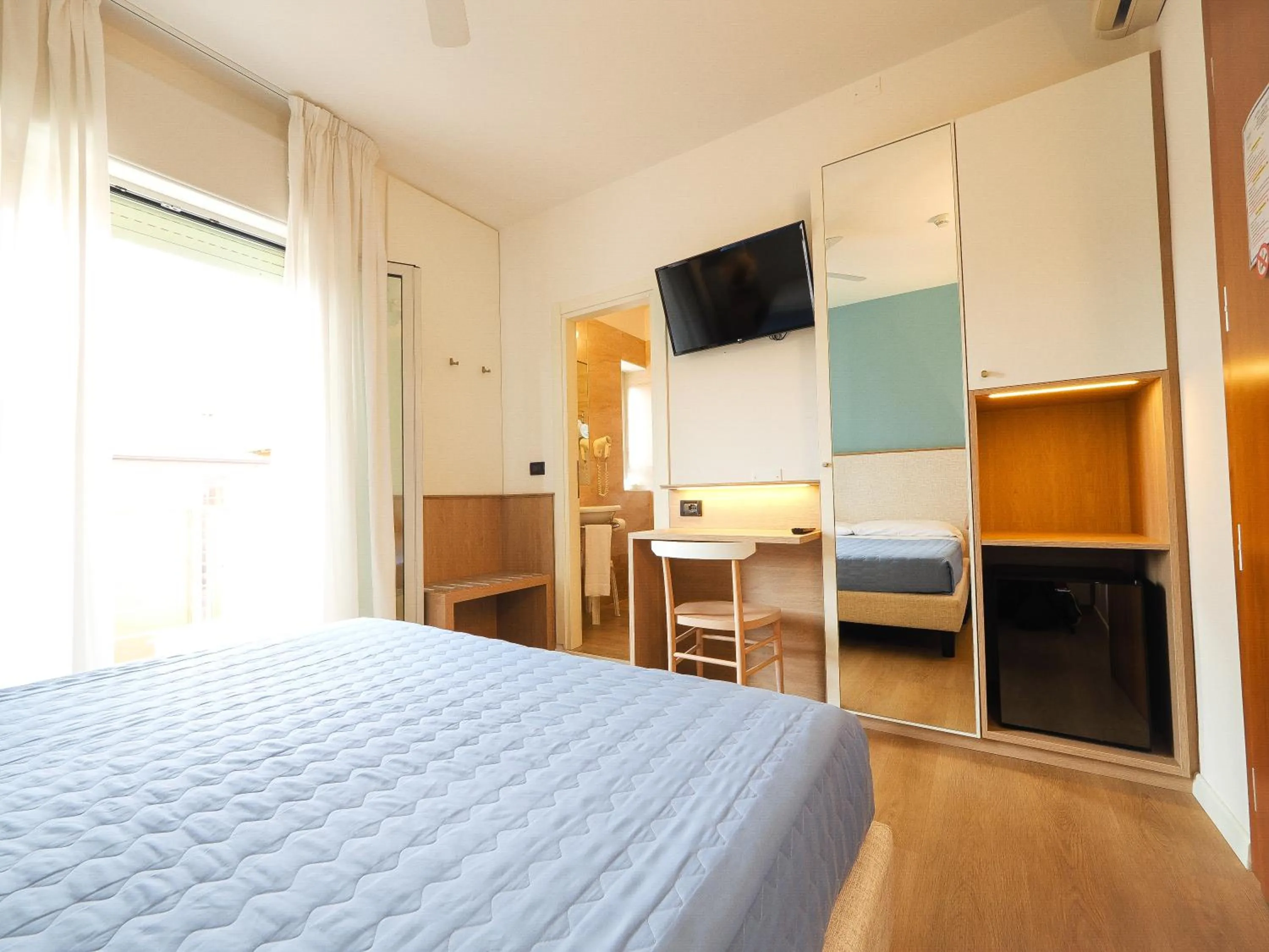 Bedroom, Bed in Hotel Angelo