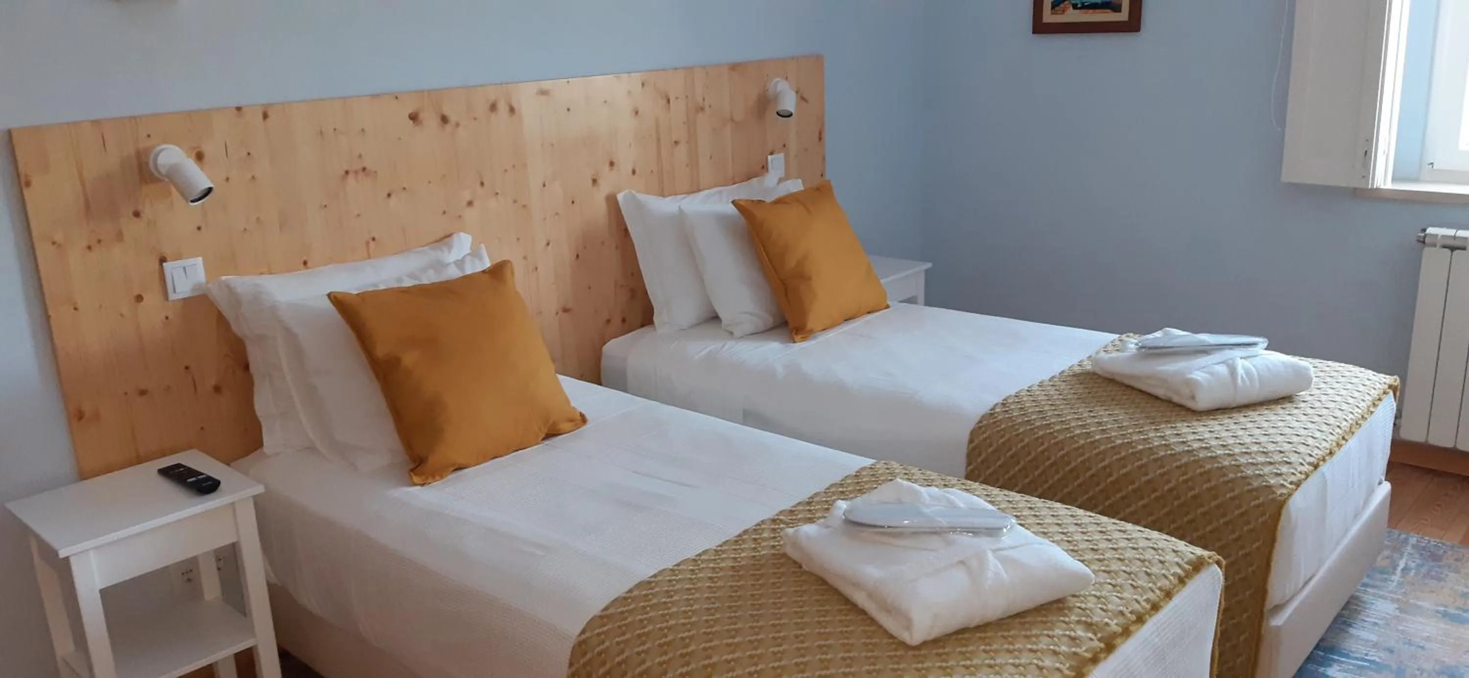 Bedroom in ApraHouseLoule Guesthouse