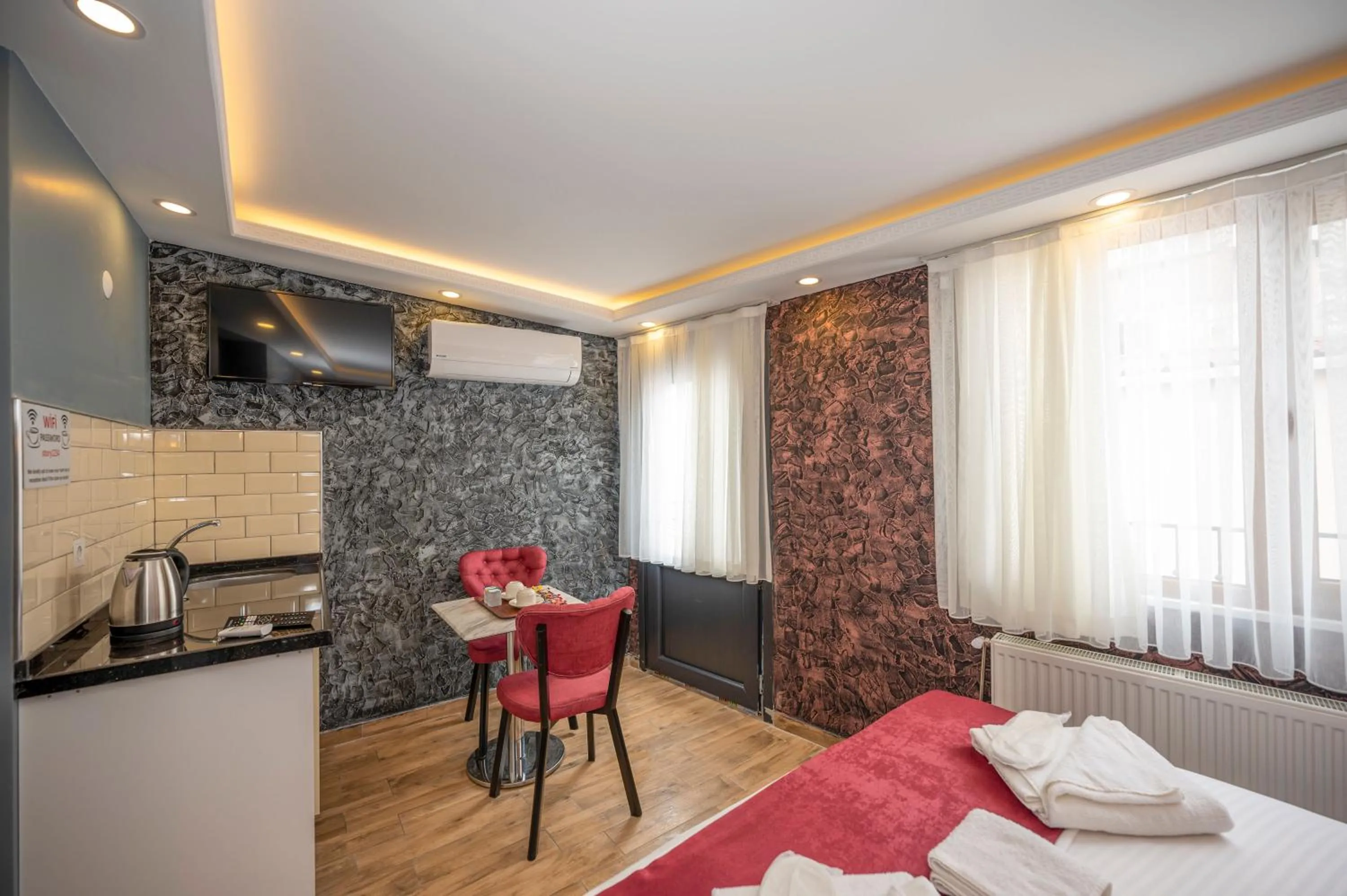 Living room, Bed in Taksim Story Residence