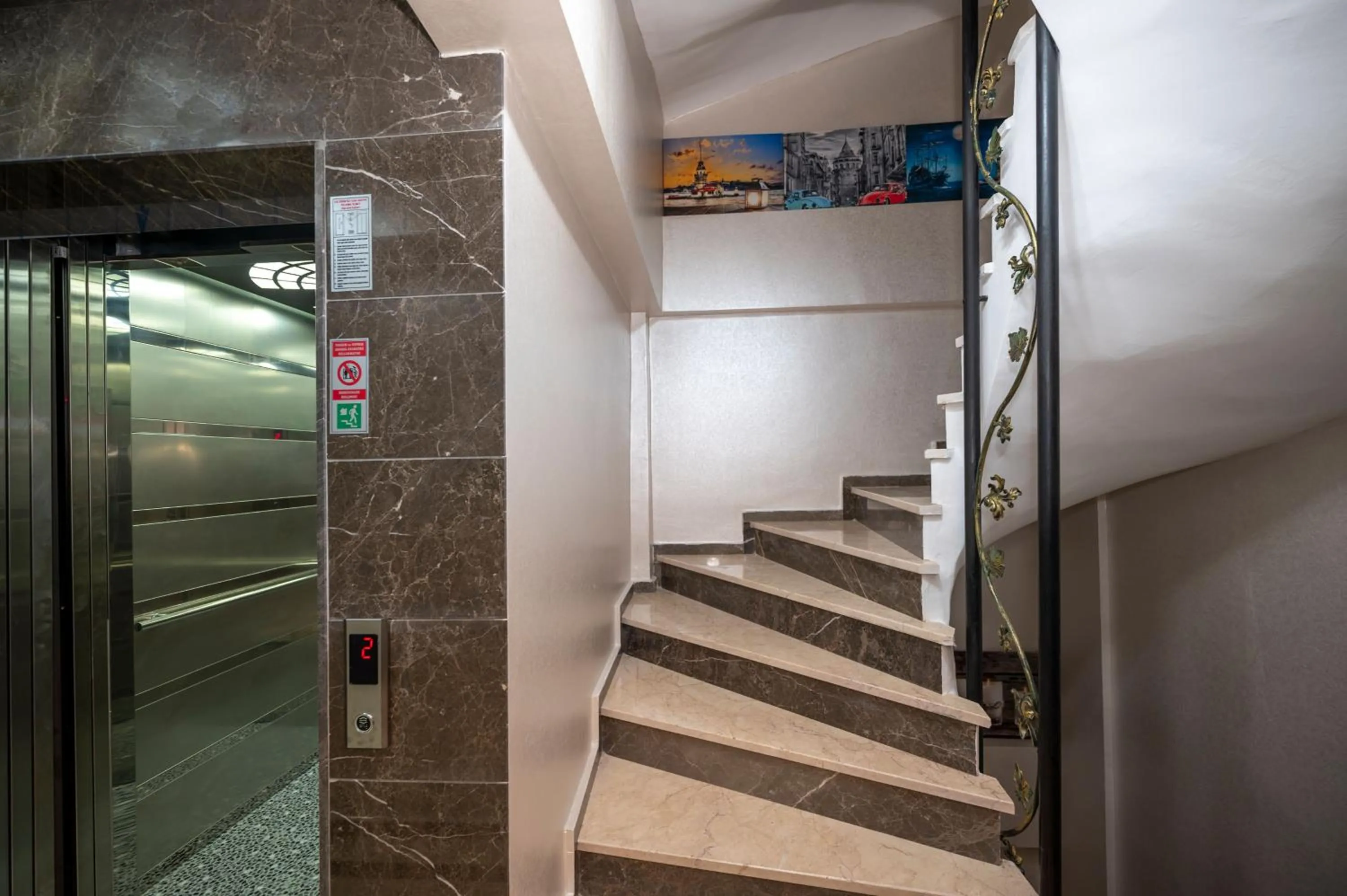 elevator in Taksim Story Residence