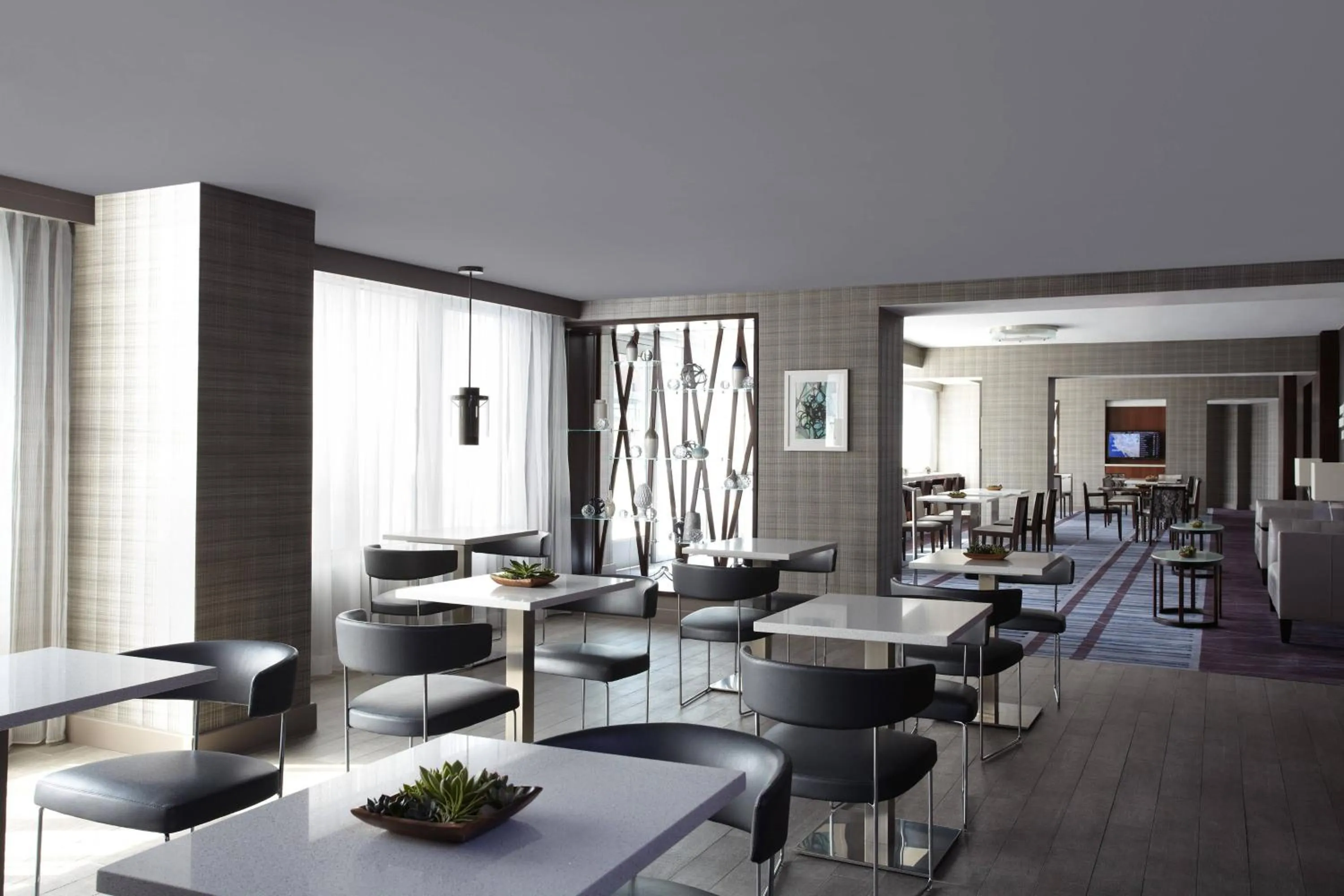 Lounge or bar in Marriott Marquis Washington, DC