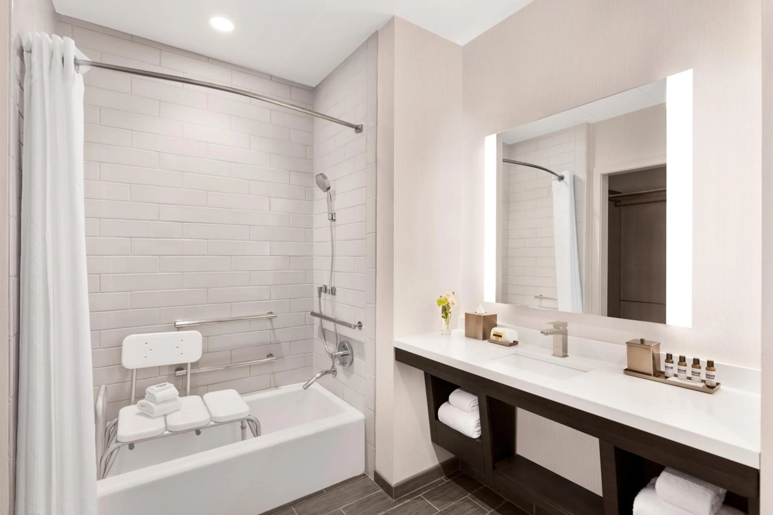 Bathroom in Hyatt Regency Sonoma Wine Country