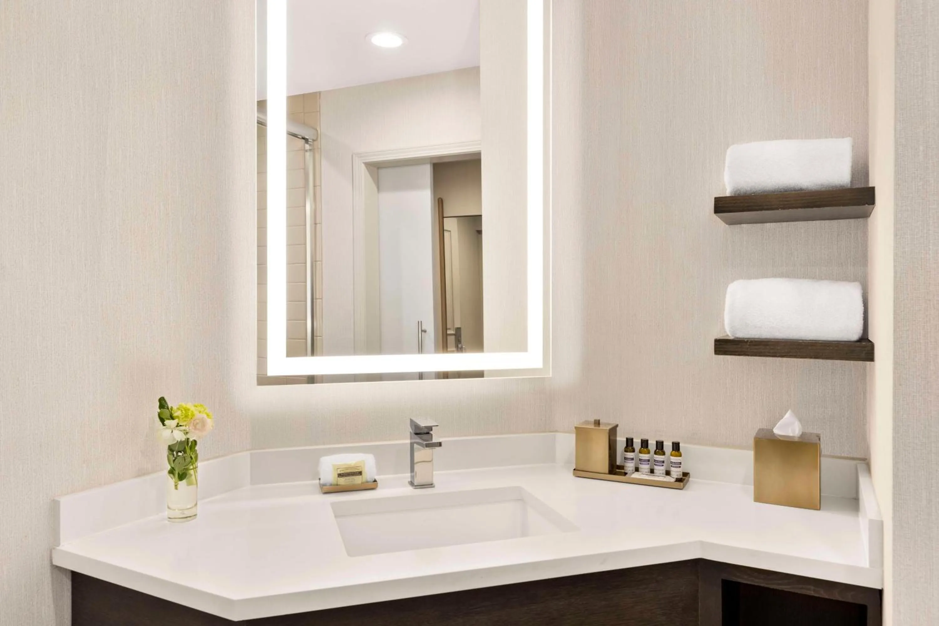 Bathroom in Hyatt Regency Sonoma Wine Country