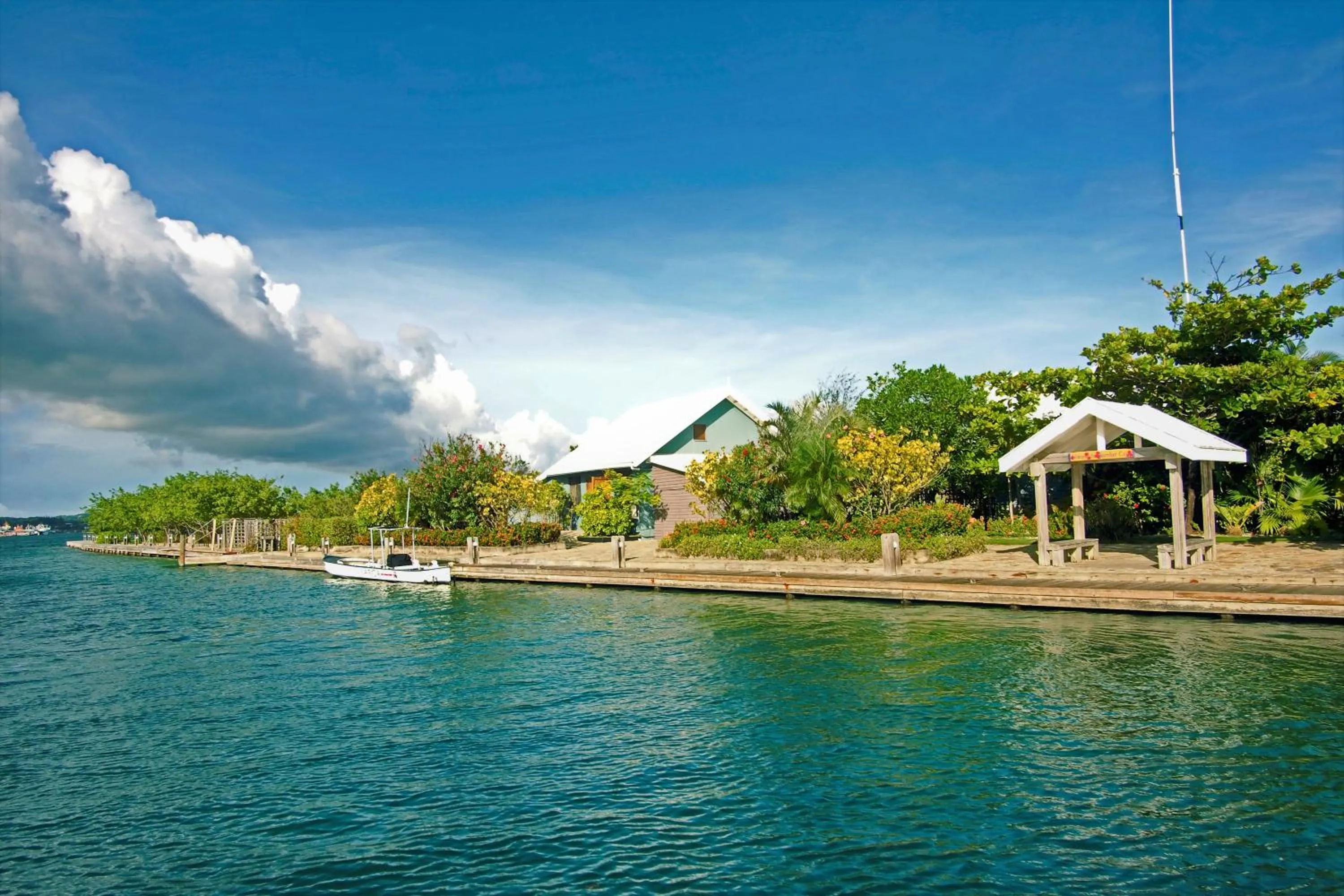Lobby or reception in Barefoot Cay Resort