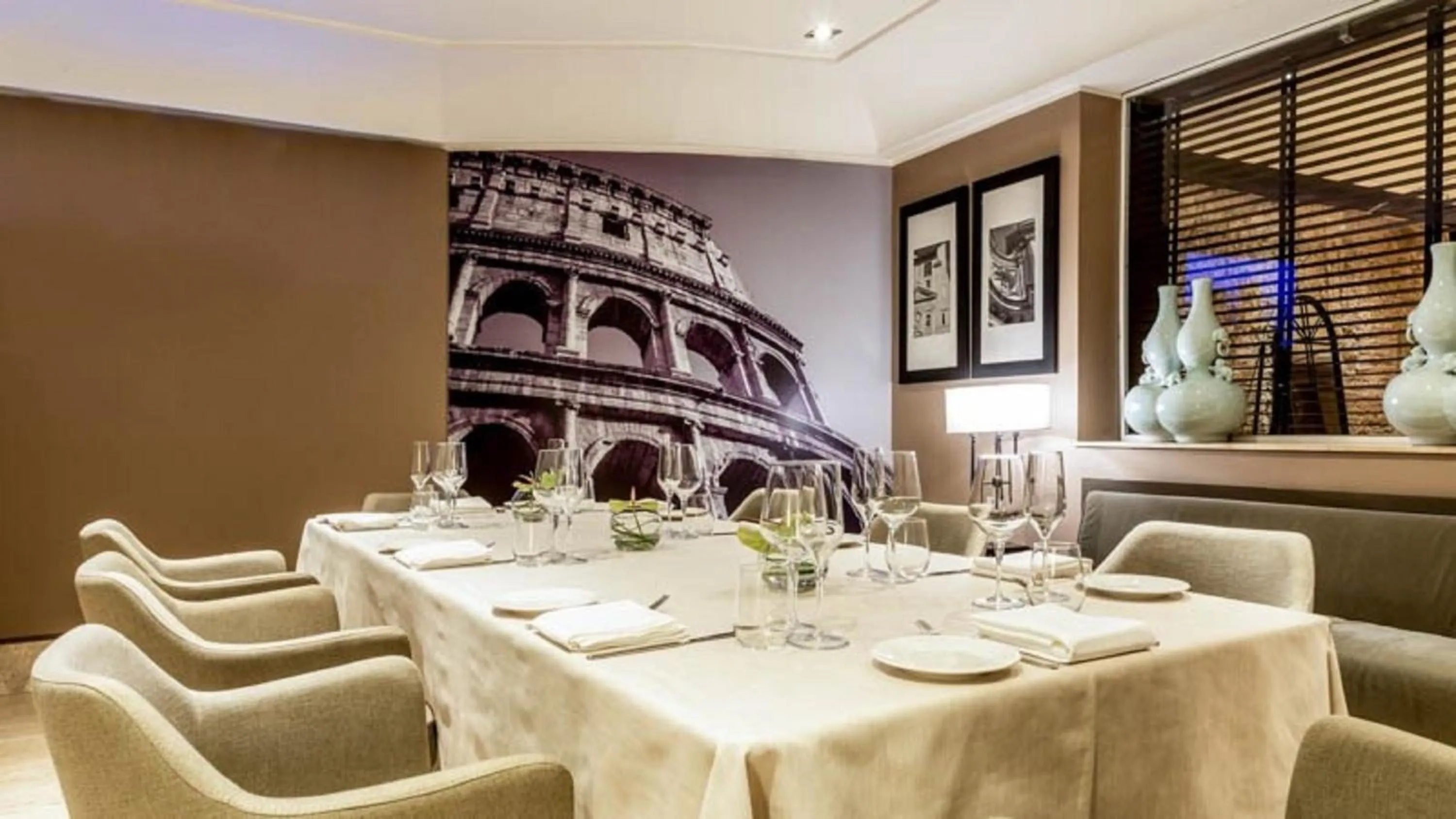 Meeting/conference room in Hotel Indigo Rome - St. George by IHG