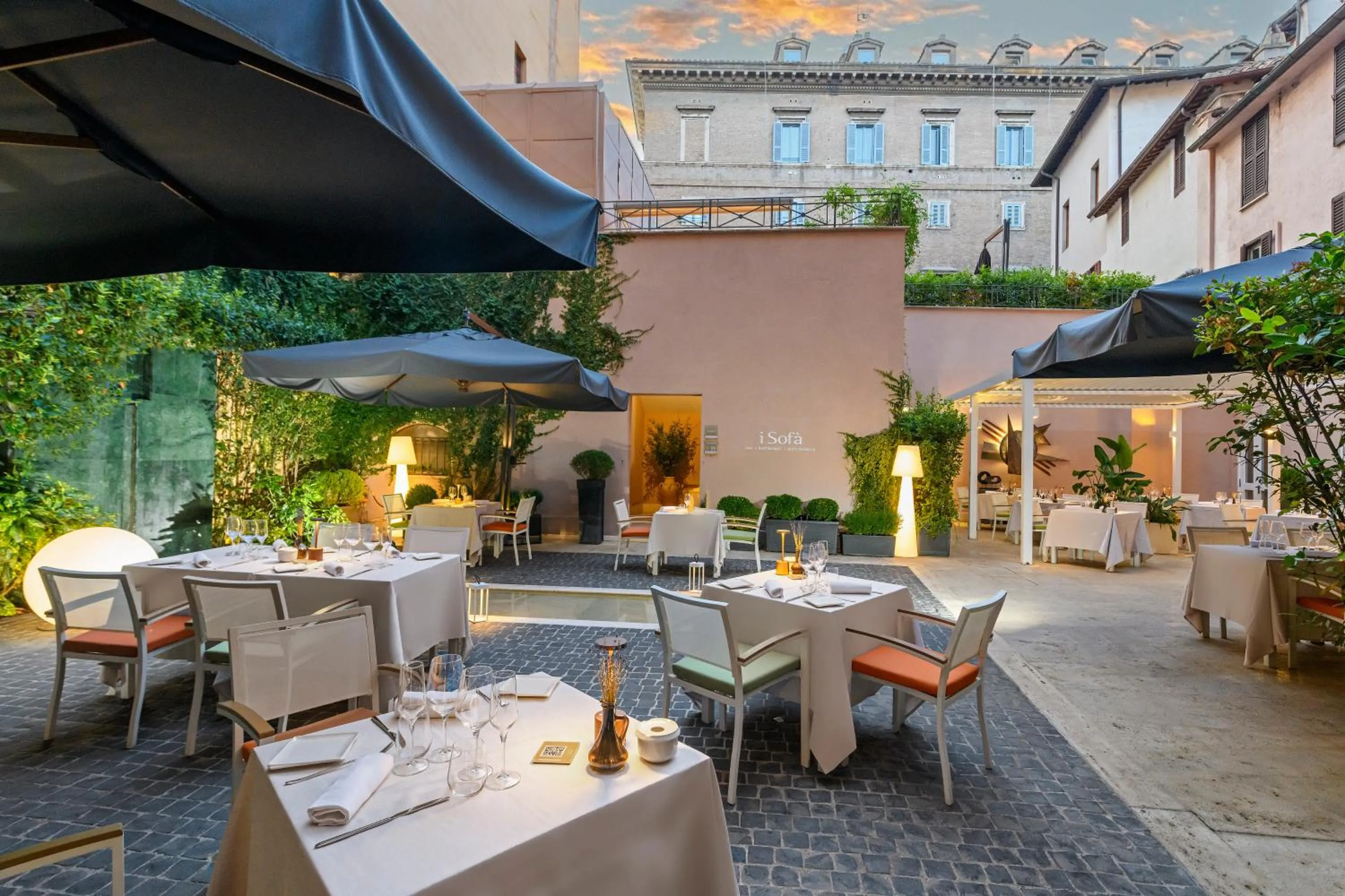 Restaurant/places to eat in Hotel Indigo Rome - St. George by IHG