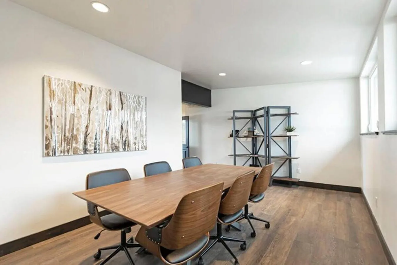 Meeting/conference room in LUX Modern Chalet, Pool & Hot Tub, 10 Mins to the Mountain & Incredible Views