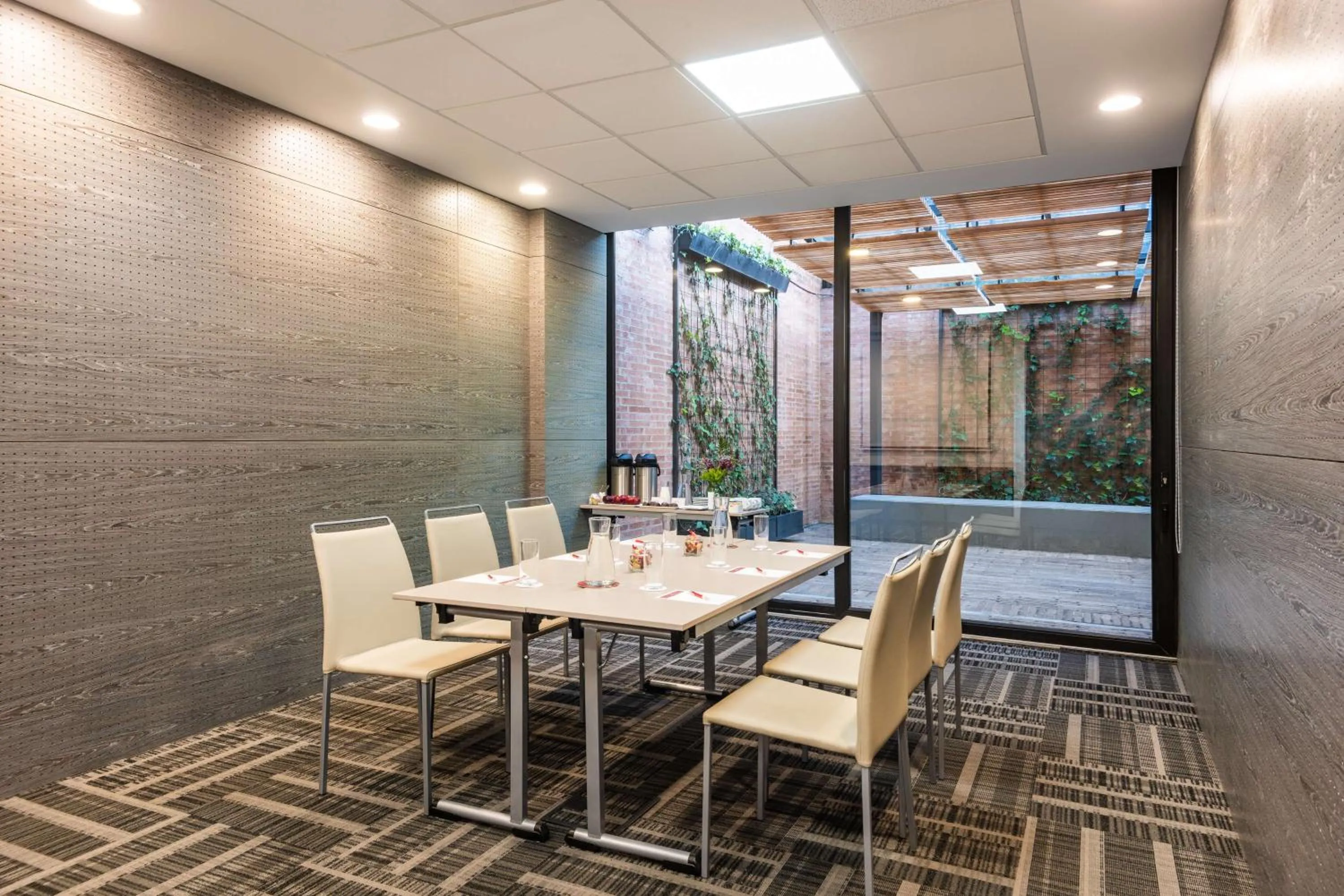 Meeting/conference room in NH Collection Bogota Terra 100 Royal