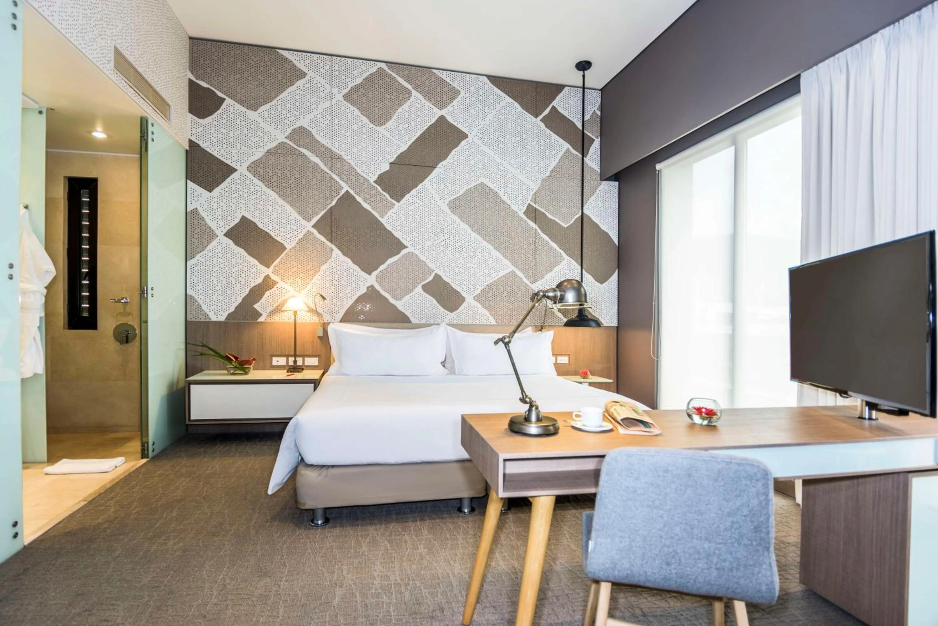 Bedroom, Bed in NH Collection Bogota Terra 100 Royal