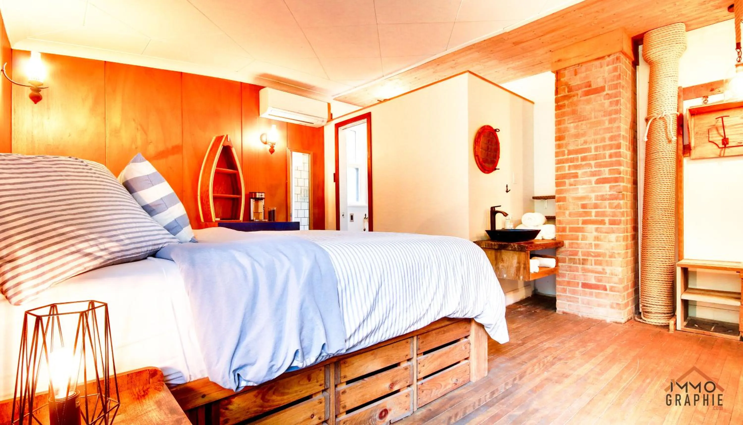 Bed in Maison Cadorette