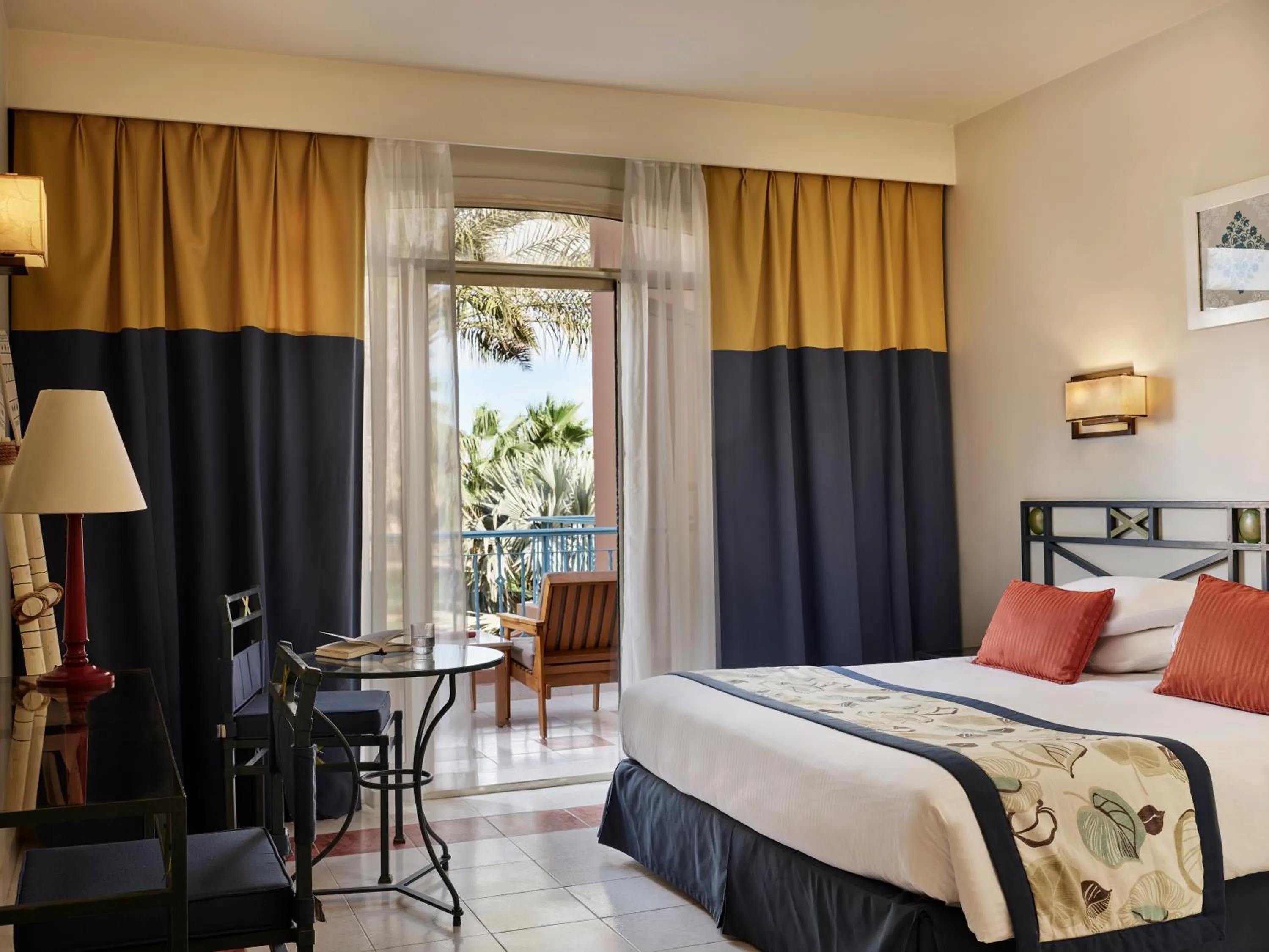 Bedroom, Bed in Club Paradisio El Gouna Red Sea