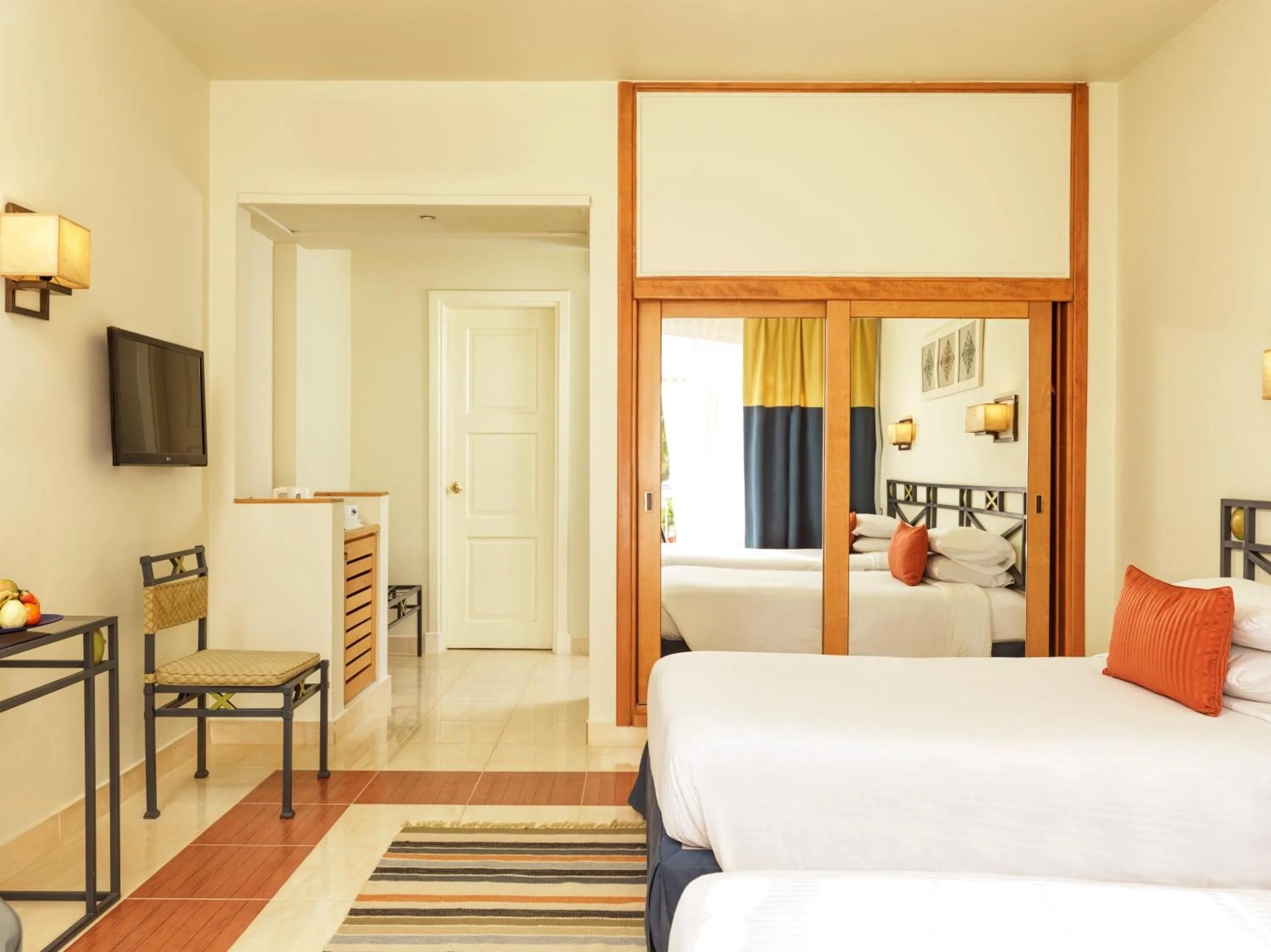 Bedroom, Bed in Club Paradisio El Gouna Red Sea