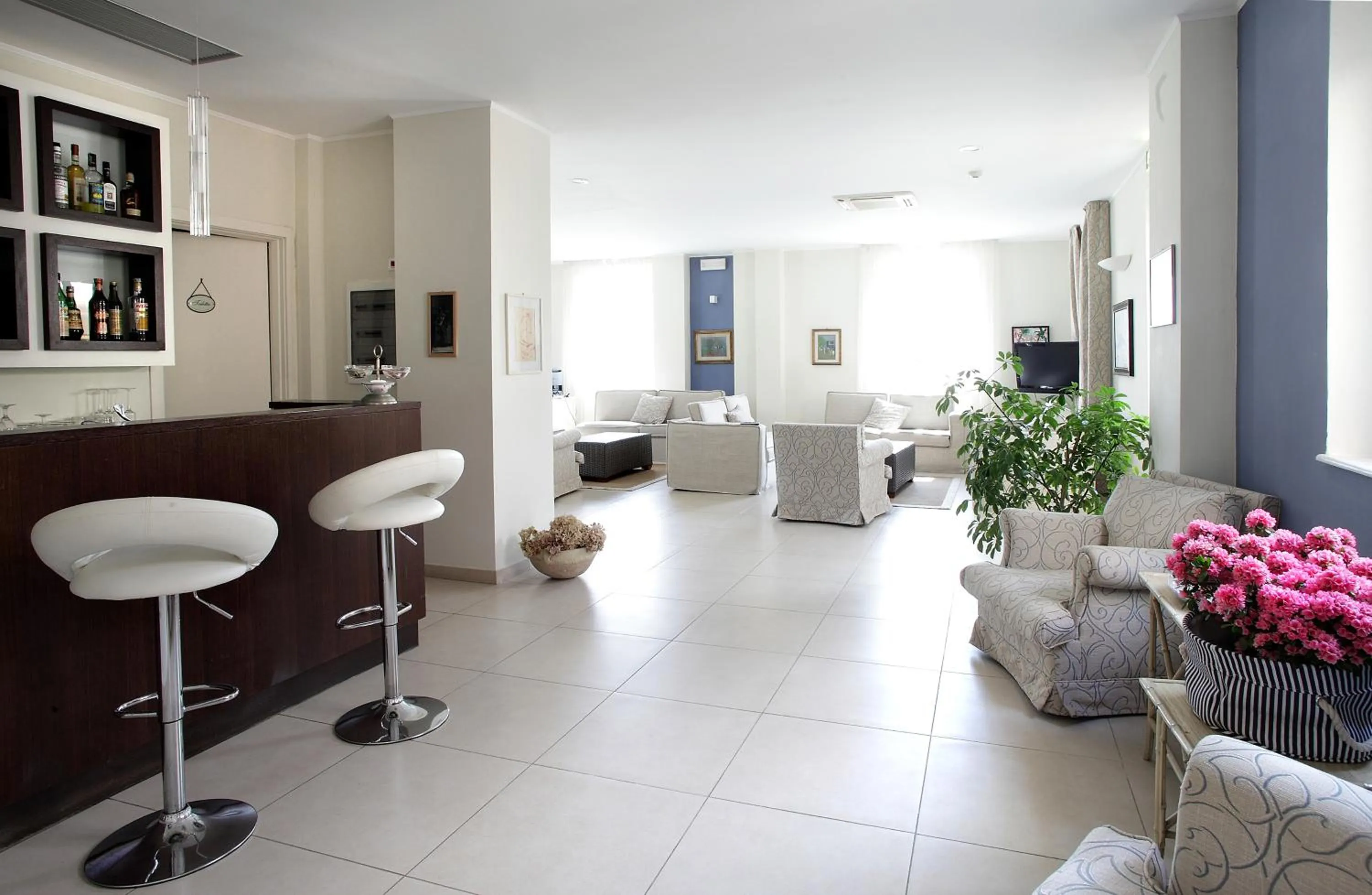 Lounge or bar in Arianna Hotel