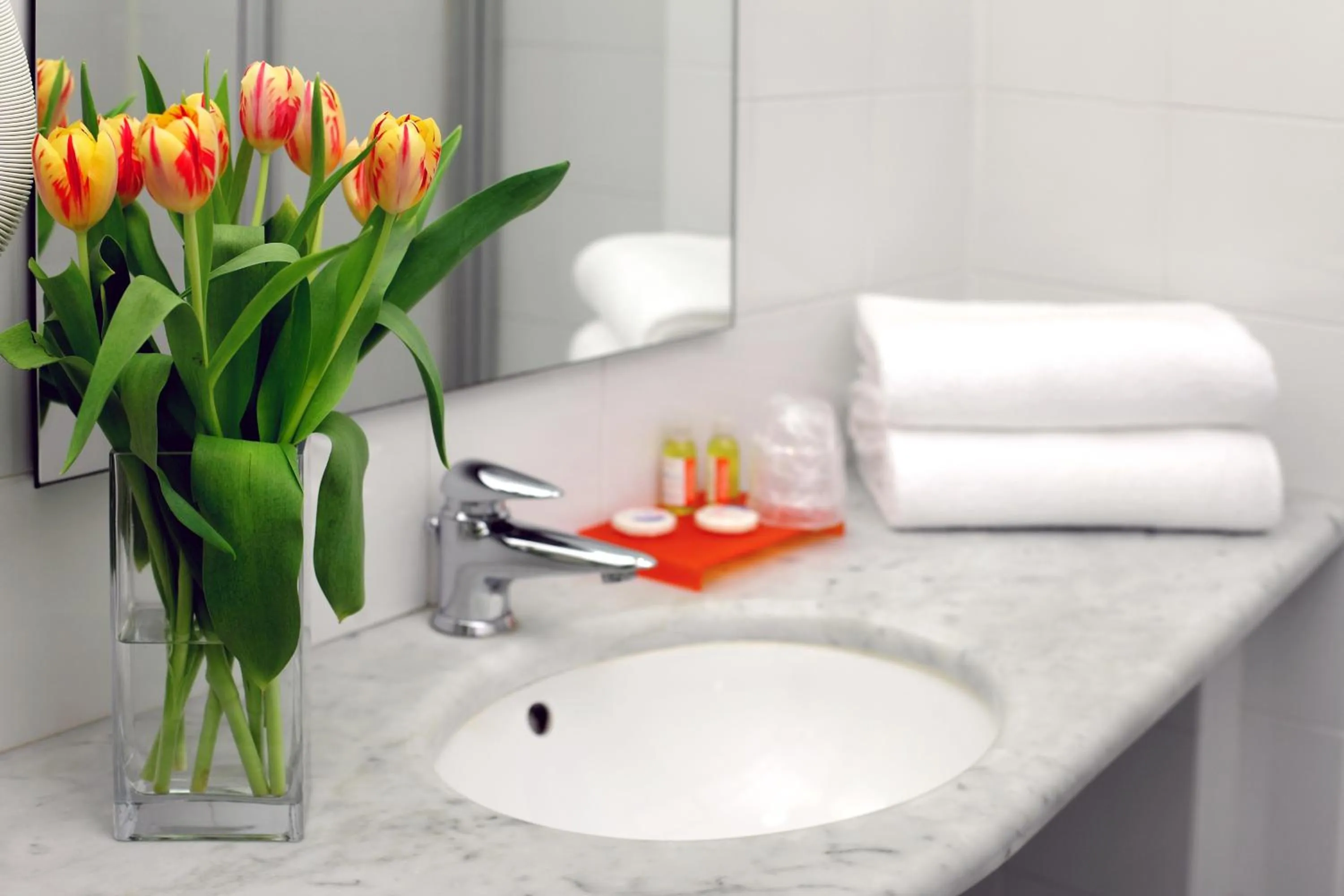 Bathroom in Arianna Hotel