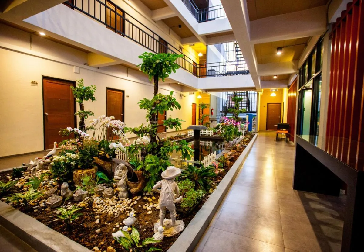 Euanjitt Chill House