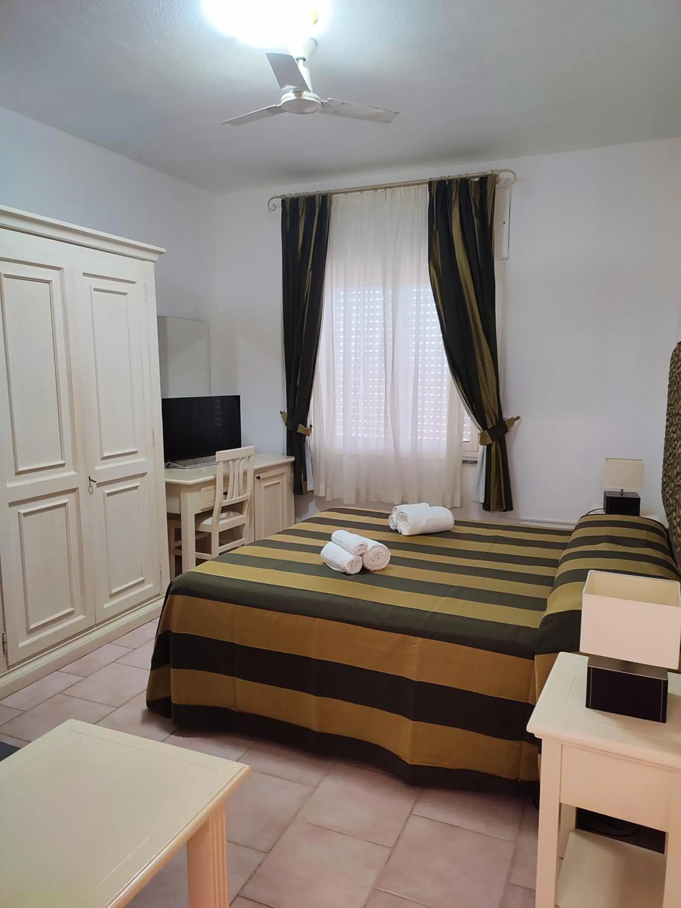 Comfort Double or Twin Room in A.I.R. Hotel Gabbiano Comfort Double or Twin Room in A.I.R. Hotel Gabbiano