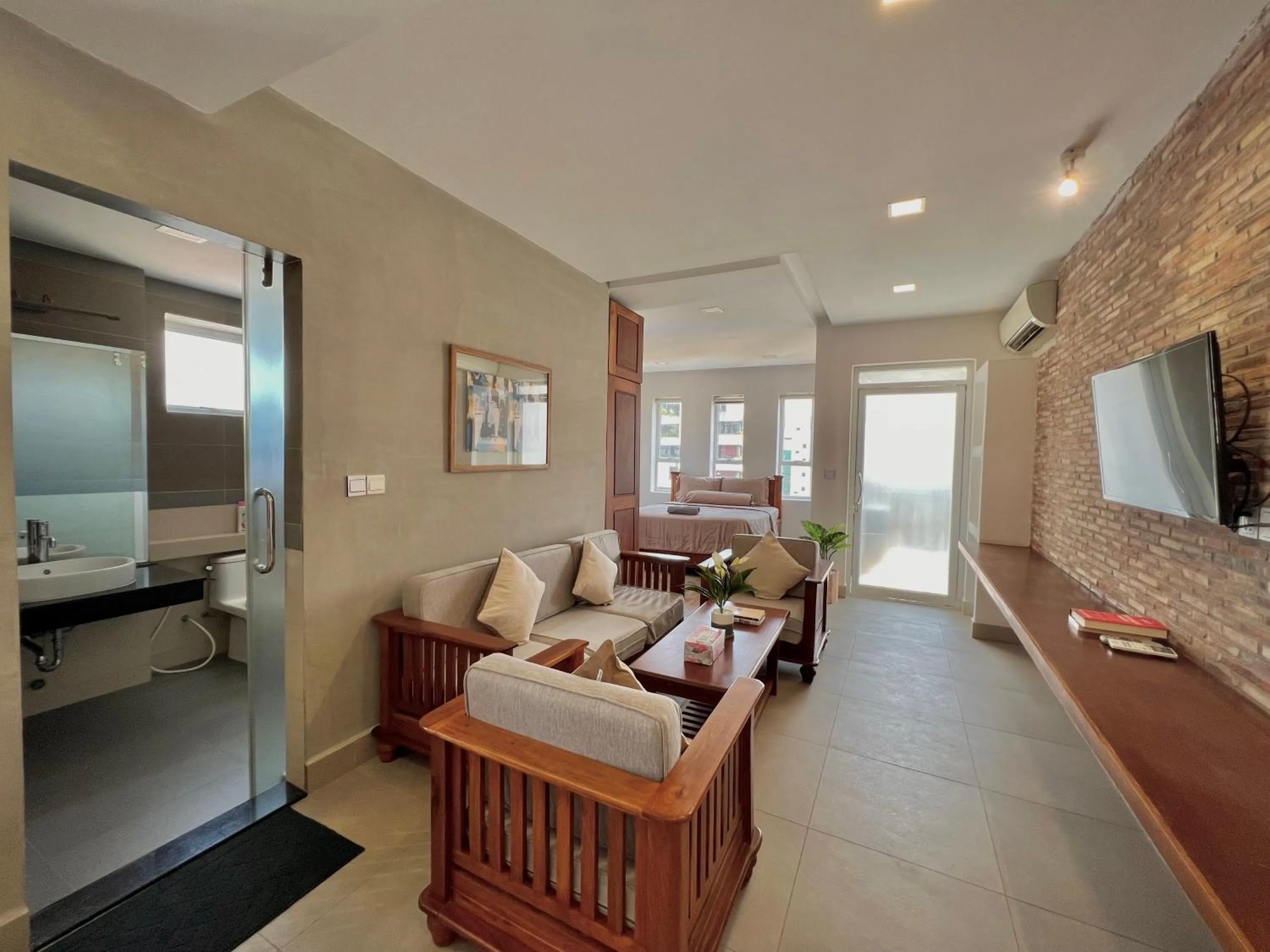 Living room, Bed in WH Bassac Residence