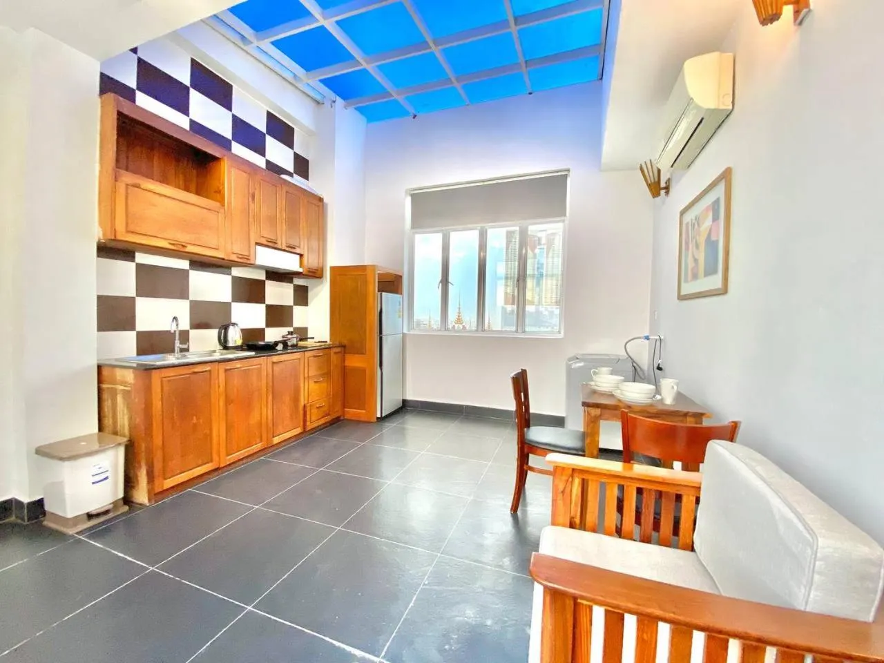 kitchen in WH Bassac Residence