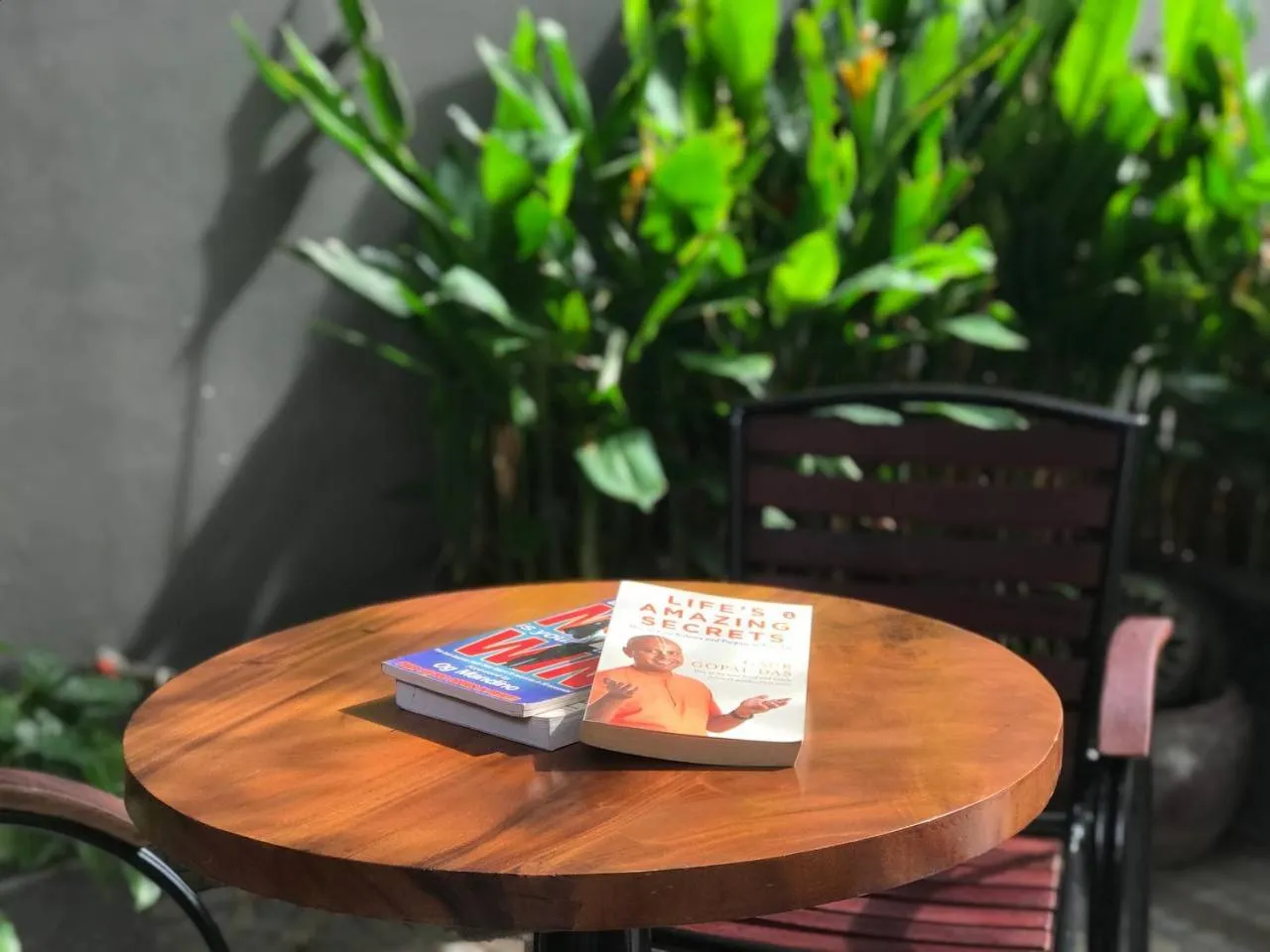 Property building in WH Bassac Residence