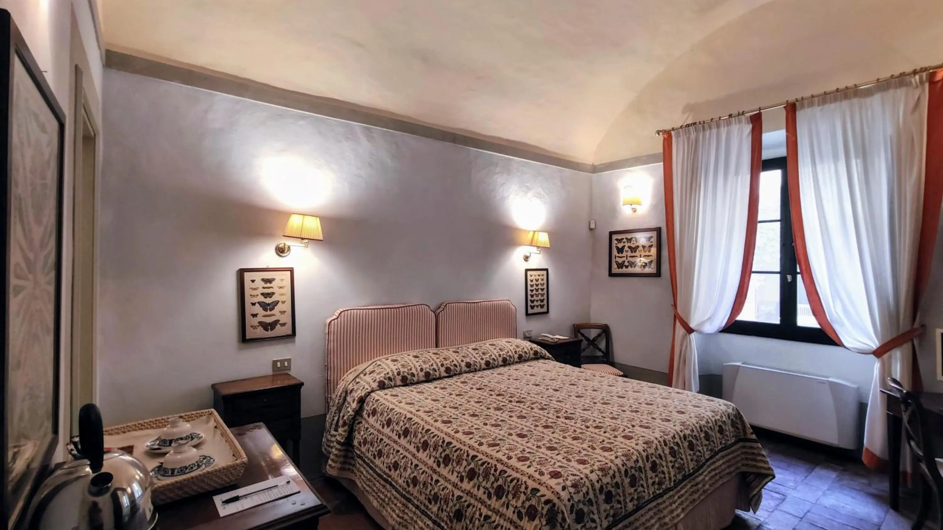 Photo of the whole room, Bed in Villa Il Poggiale Dimora Storica