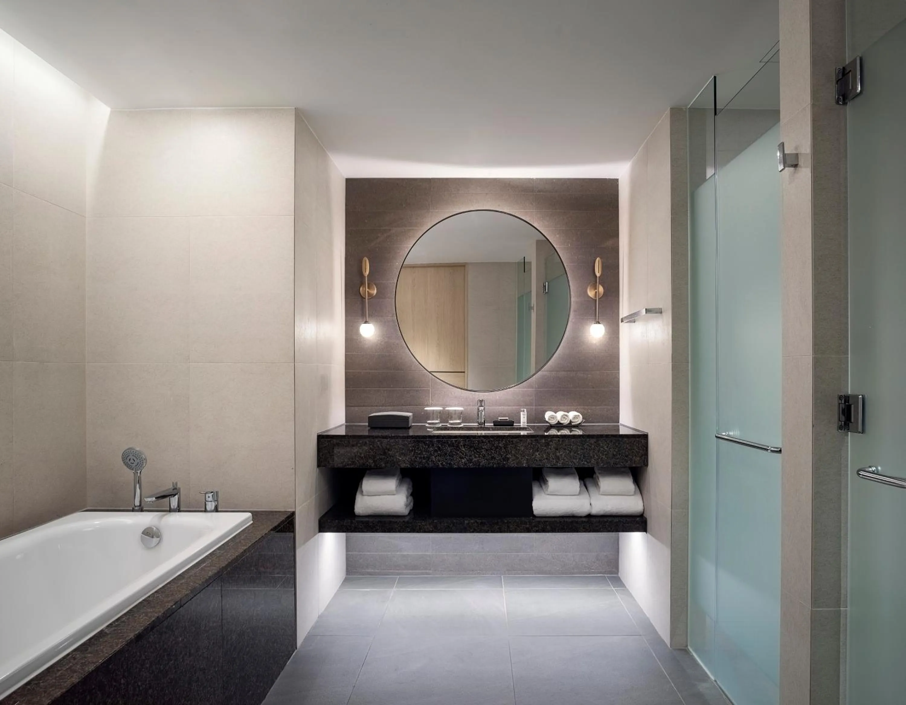 Bathroom in Parnas Hotel Jeju