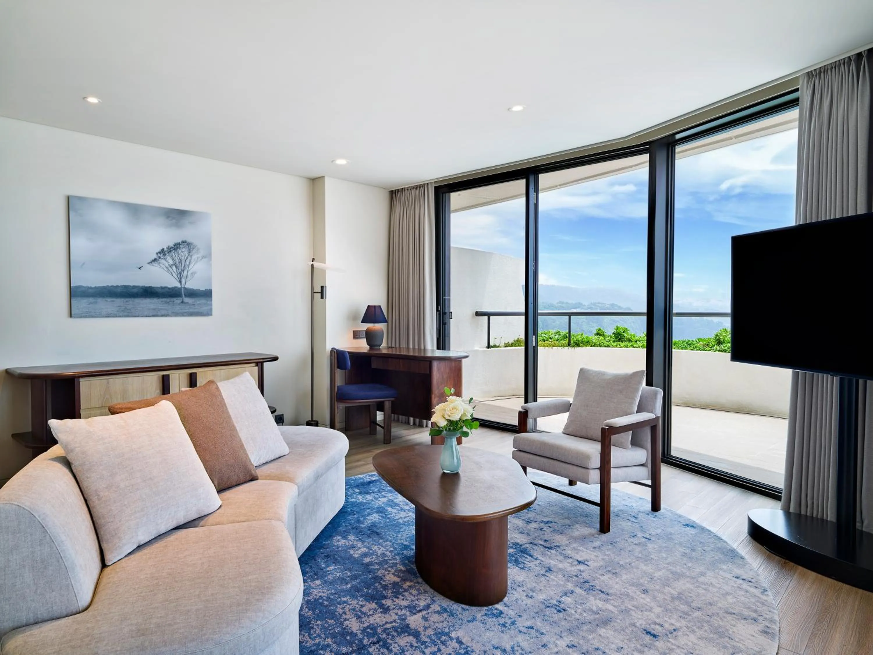 Seating area in Parnas Hotel Jeju