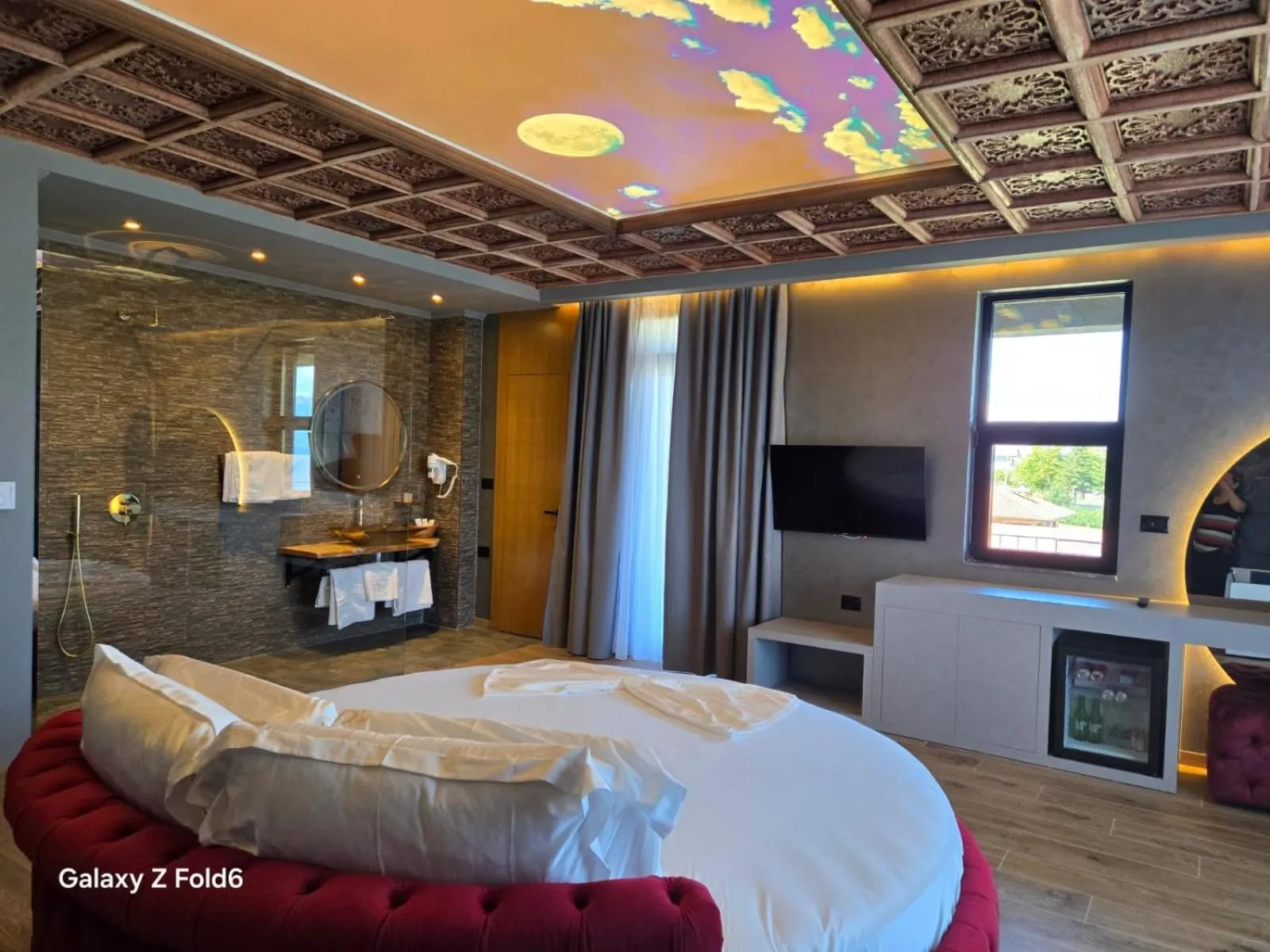 Seating area, Bed in Toka Hotel Restaurant