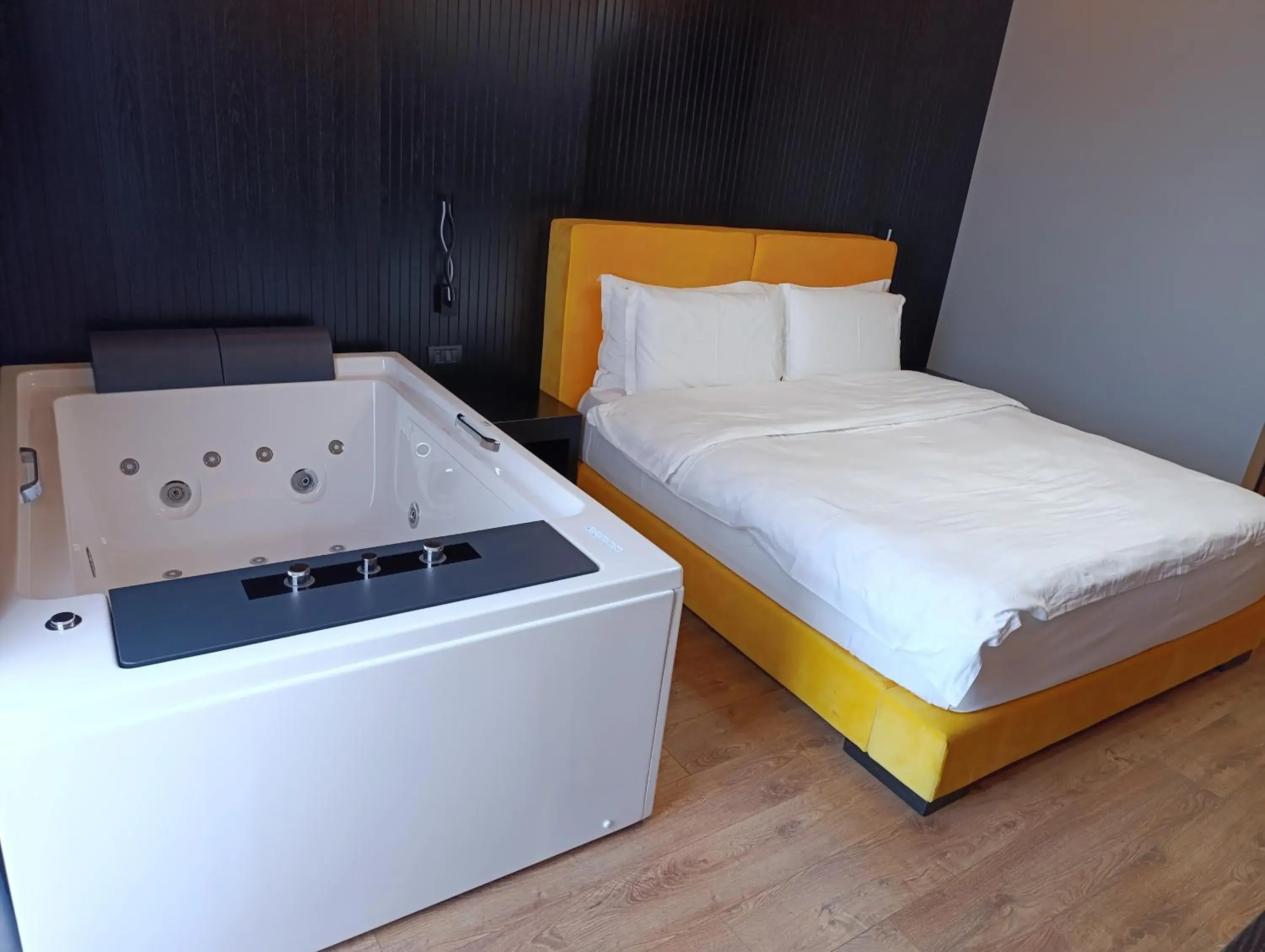 Double Room with Terrace in Toka Hotel Restaurant Double Room with Terrace in Toka Hotel Restaurant